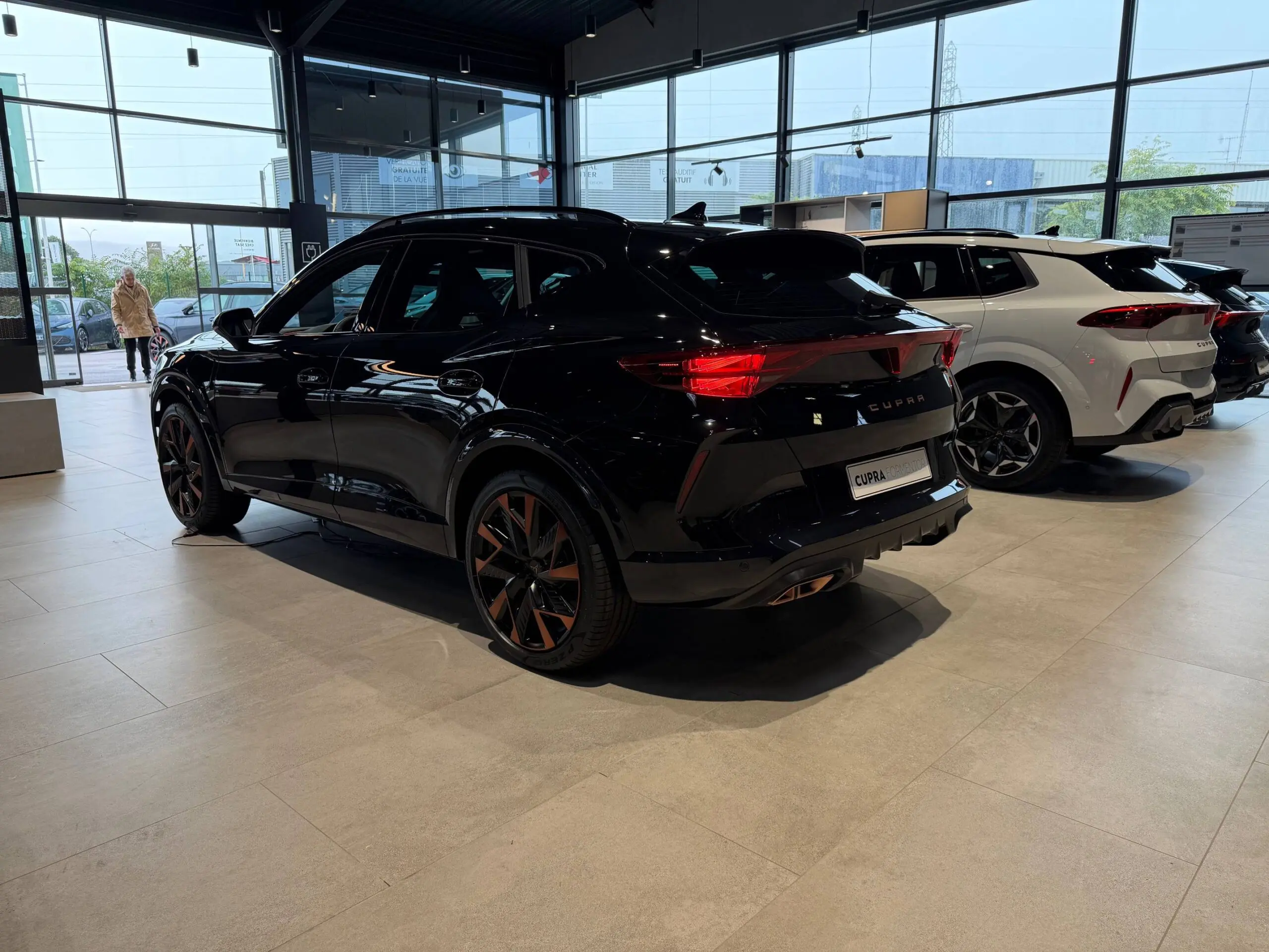 CUPRA_FORMENTOR_34-ARRIERE-DROIT