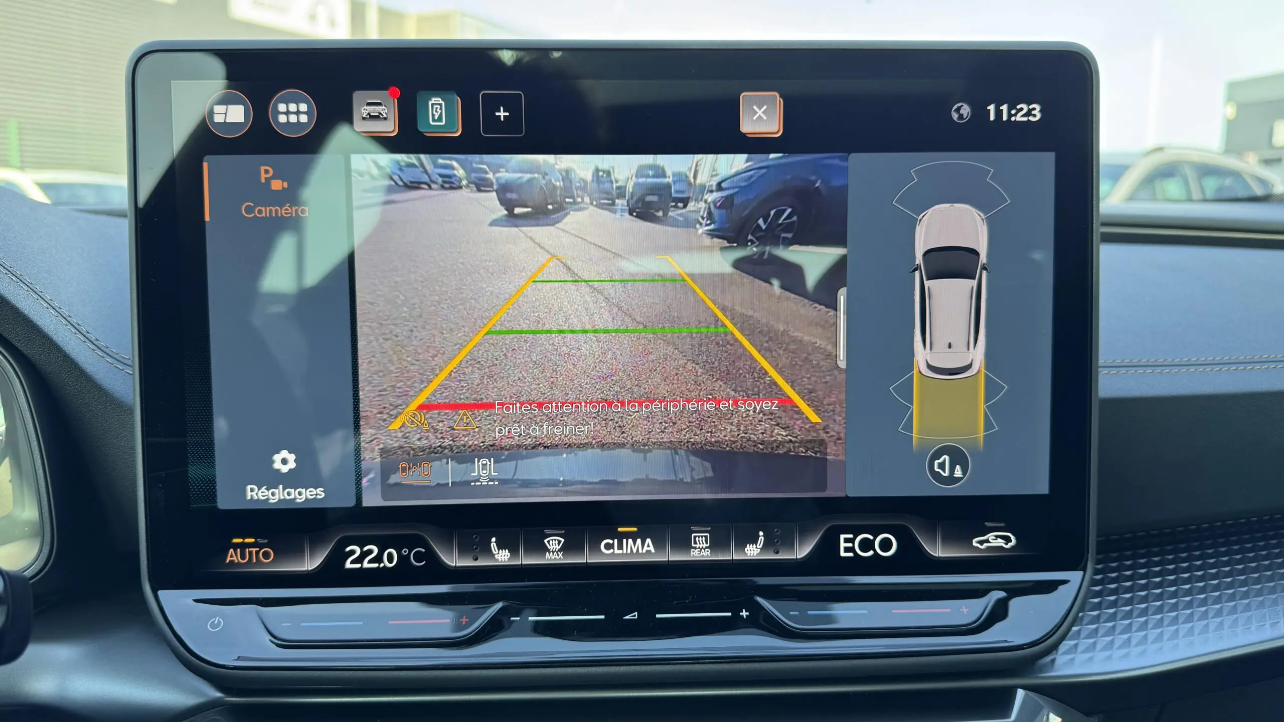 CUPRA_FORMENTOR_CONSOLE-CENTRALE-CAMERA-DE-RECUL