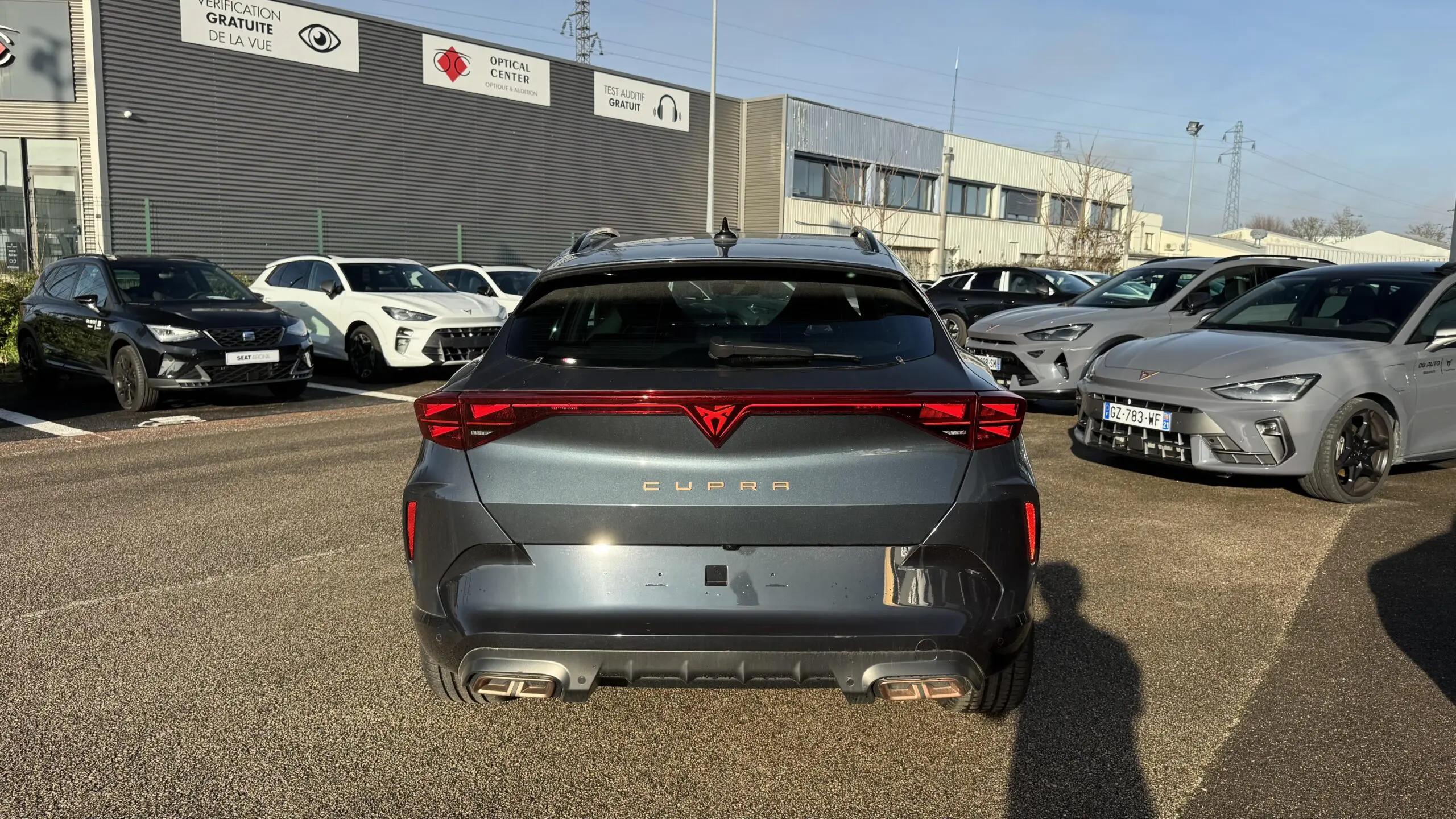 CUPRA_FORMENTOR_FACE-ARRIERE