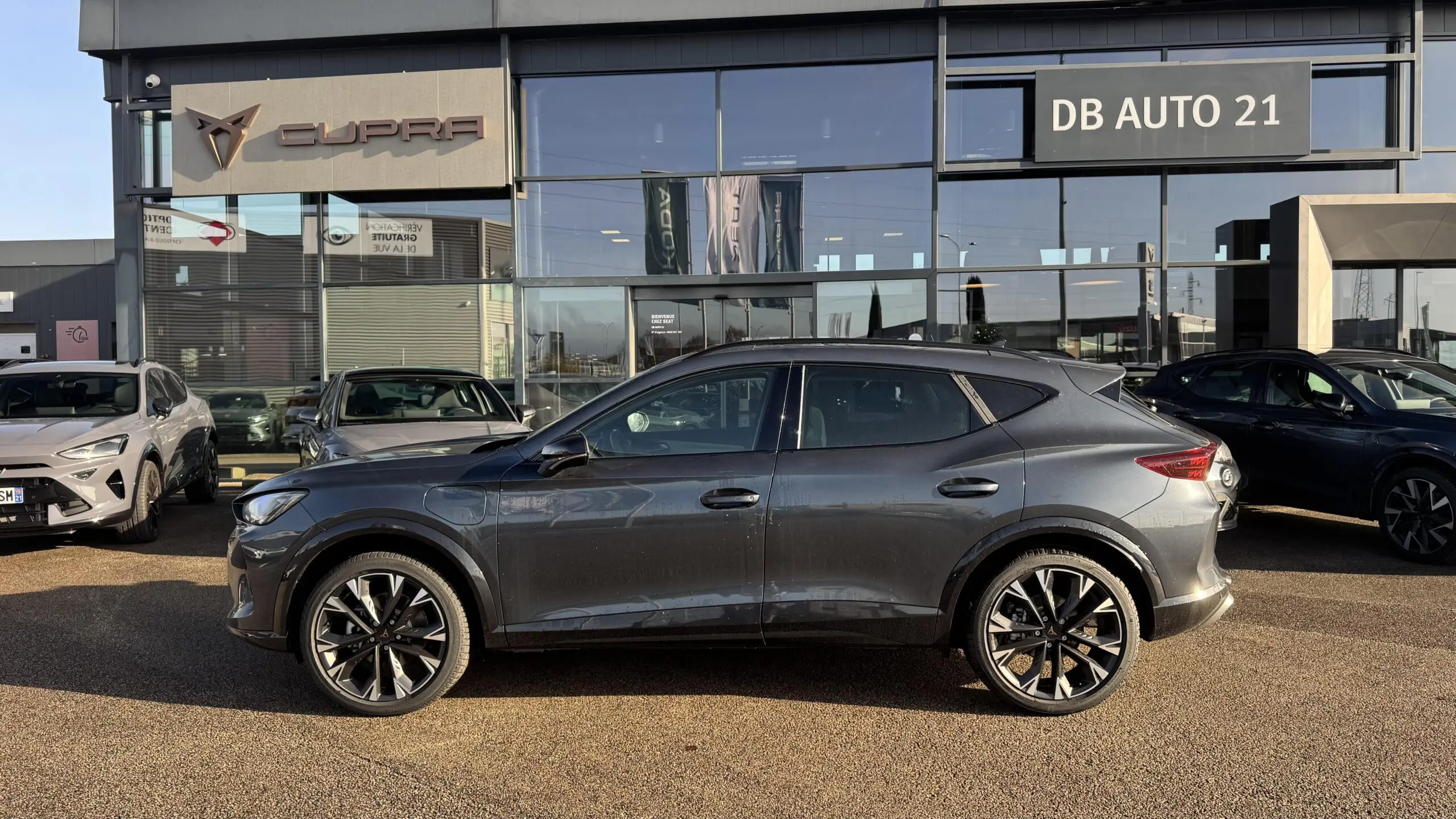 CUPRA_FORMENTOR_PROFIL-GAUCHE