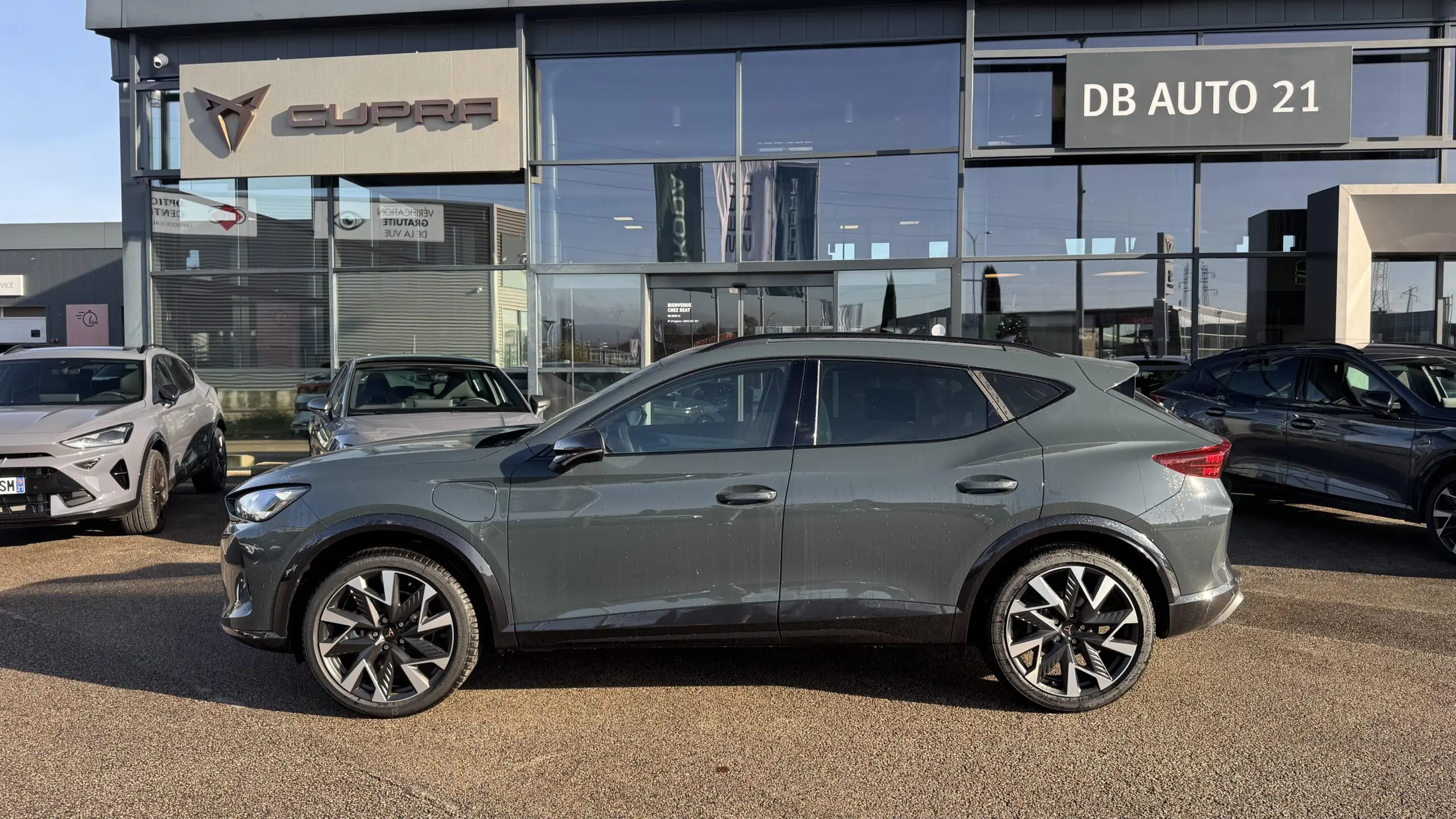 CUPRA_FORMENTOR_PROFIL-GAUCHE