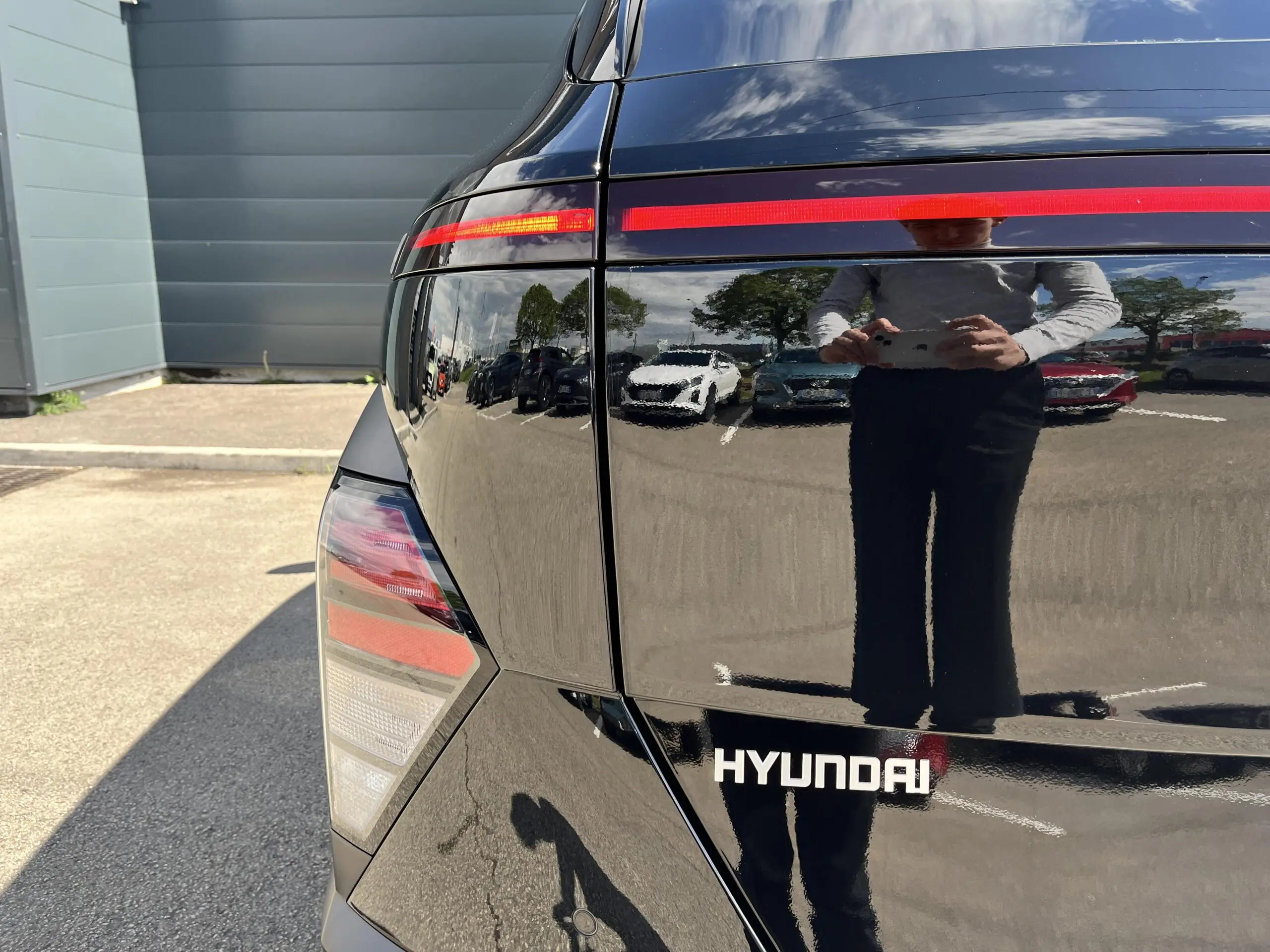 HYUNDAI_KONA