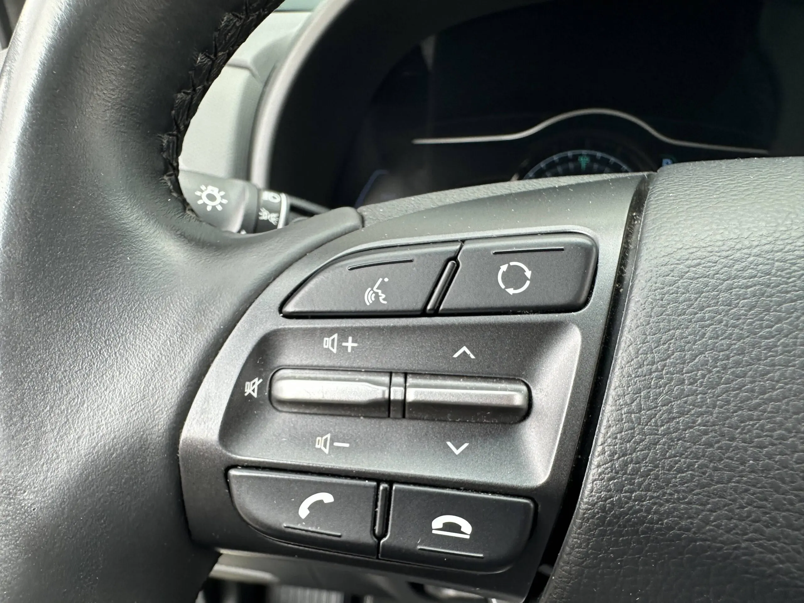 HYUNDAI_KONA-ELECTRIC