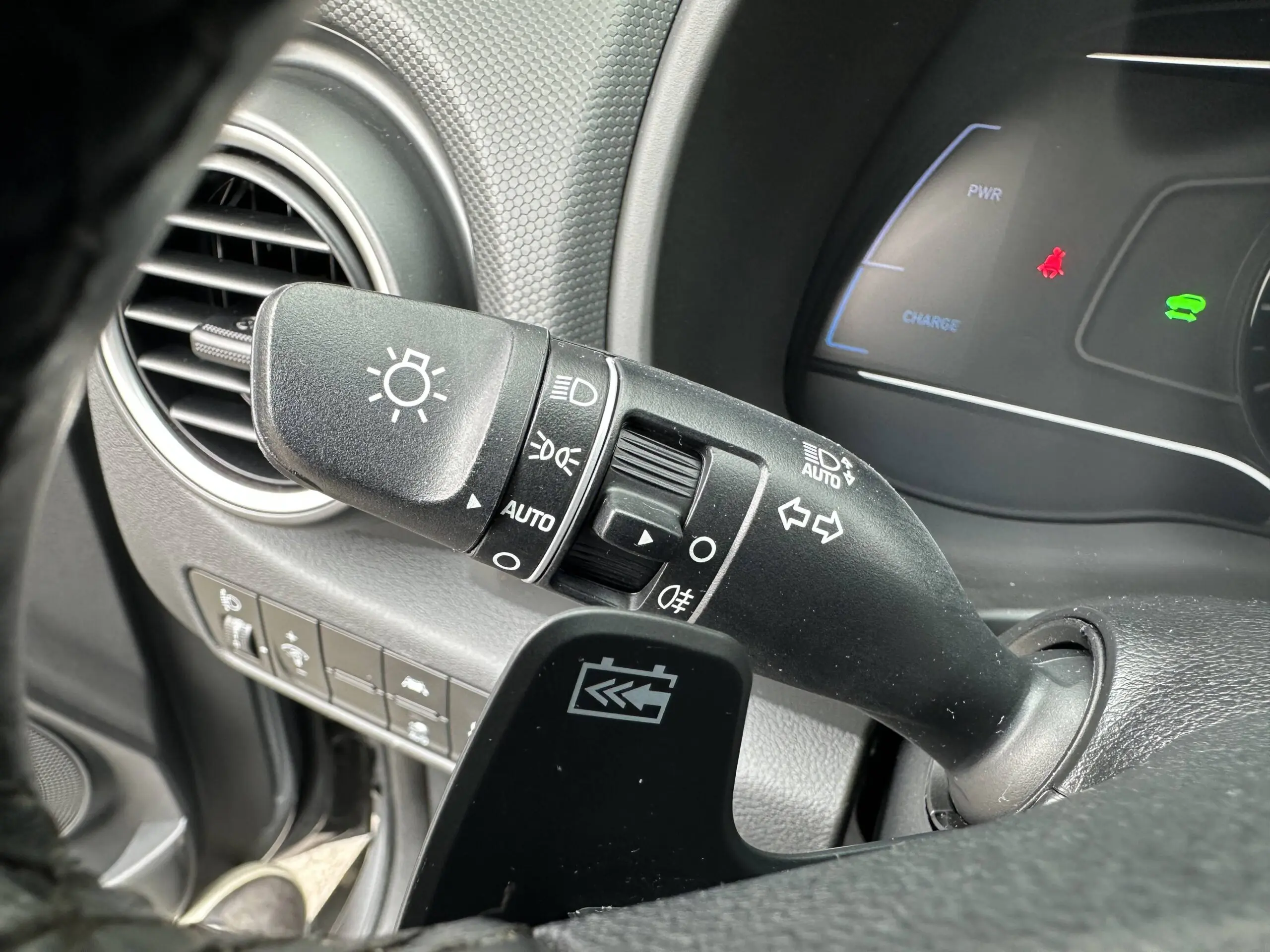 HYUNDAI_KONA-ELECTRIC