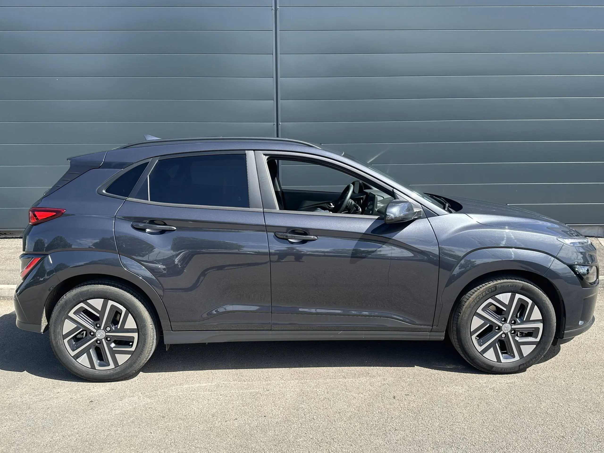 HYUNDAI_KONA-ELECTRIC