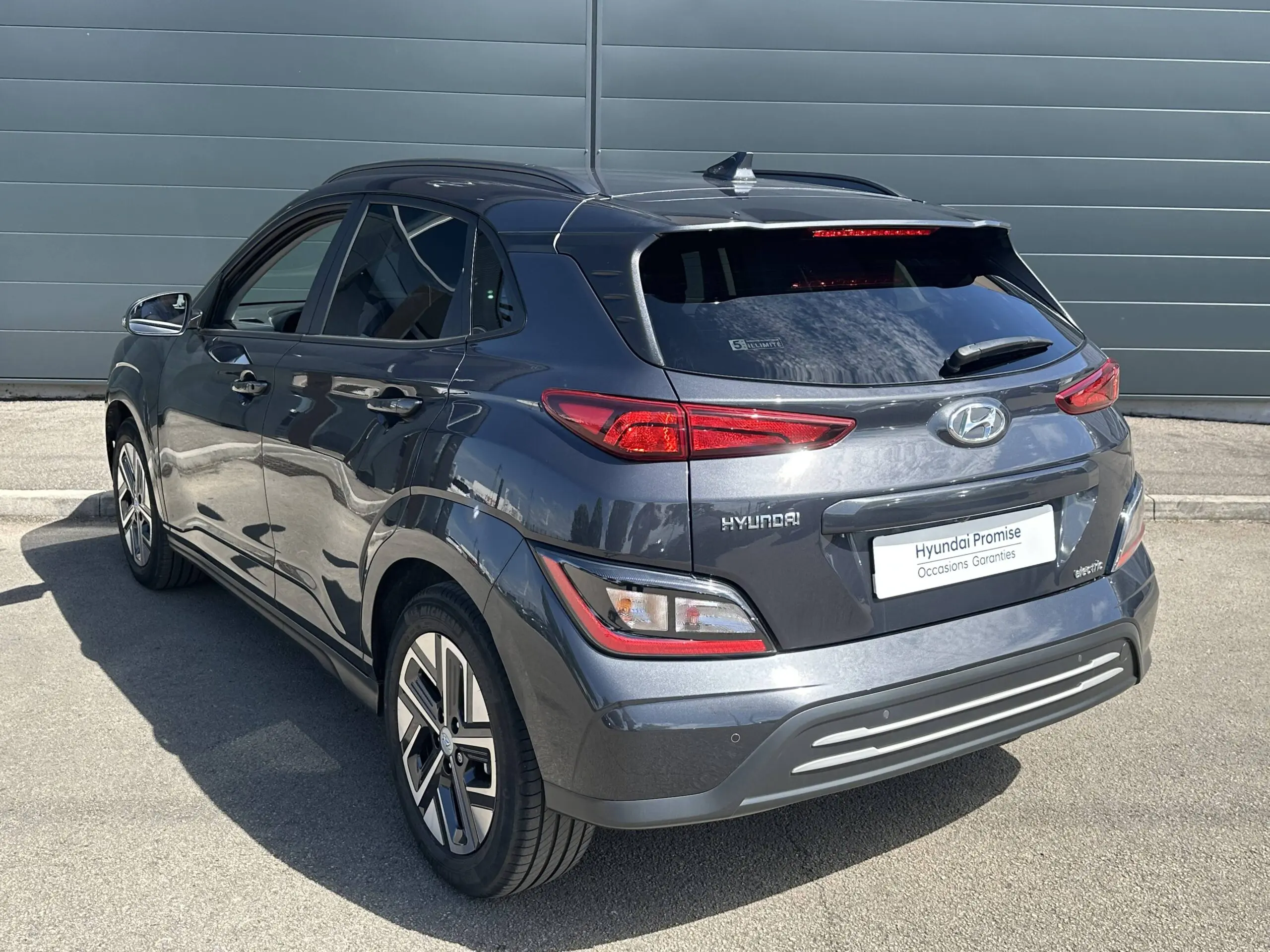 HYUNDAI_KONA-ELECTRIC