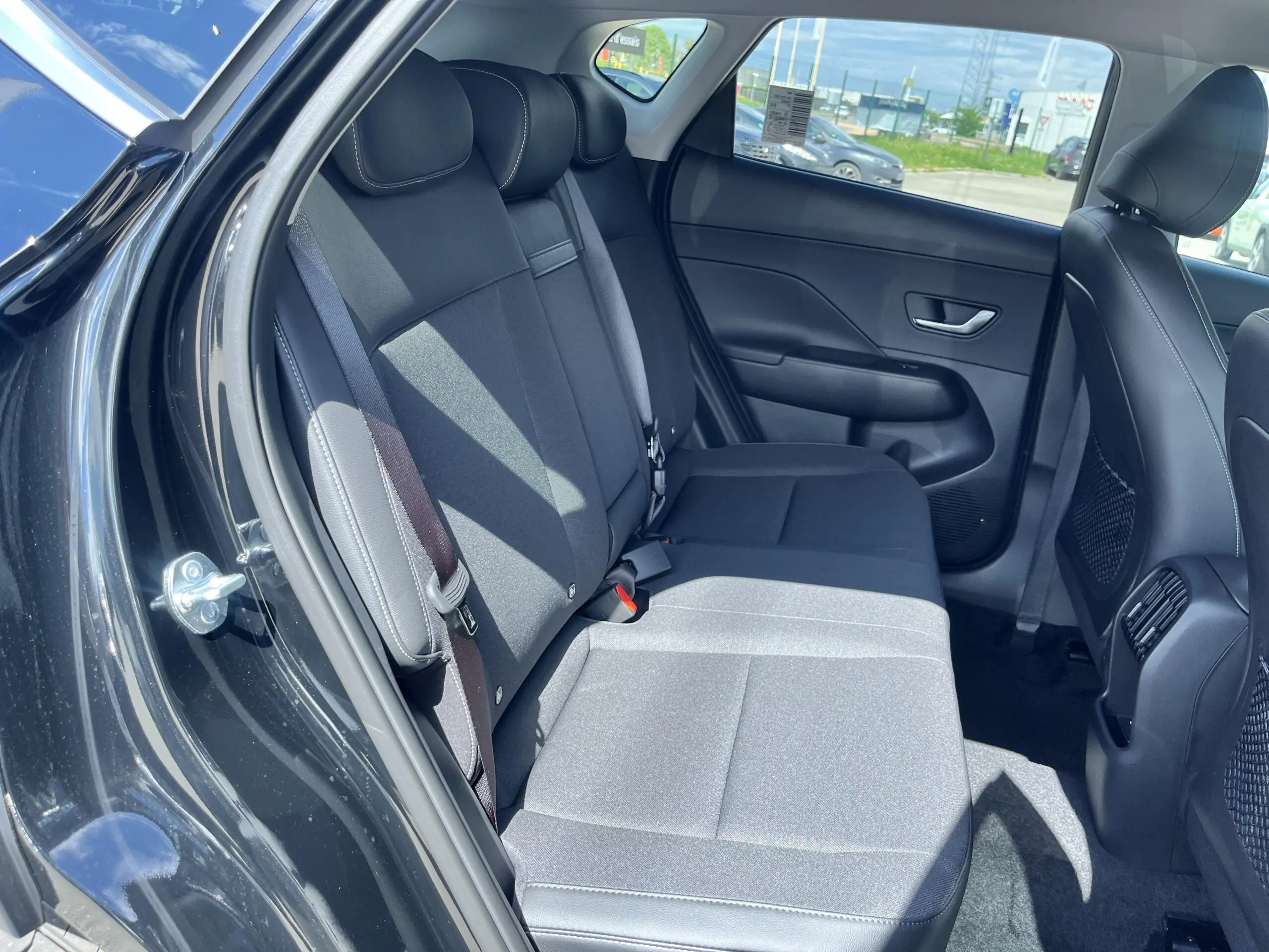 HYUNDAI_KONA_SIEGE-ARRIERE-DROIT