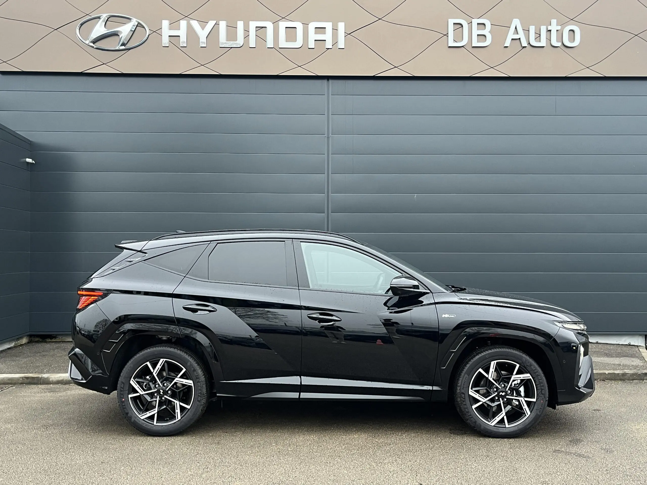 HYUNDAI_TUCSON_PROFIL-DROIT