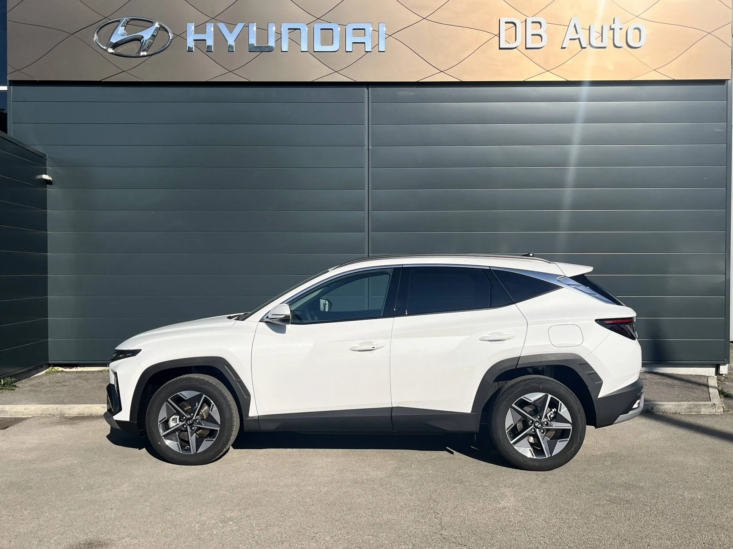 HYUNDAI_TUCSON_PROFIL-GAUCHE