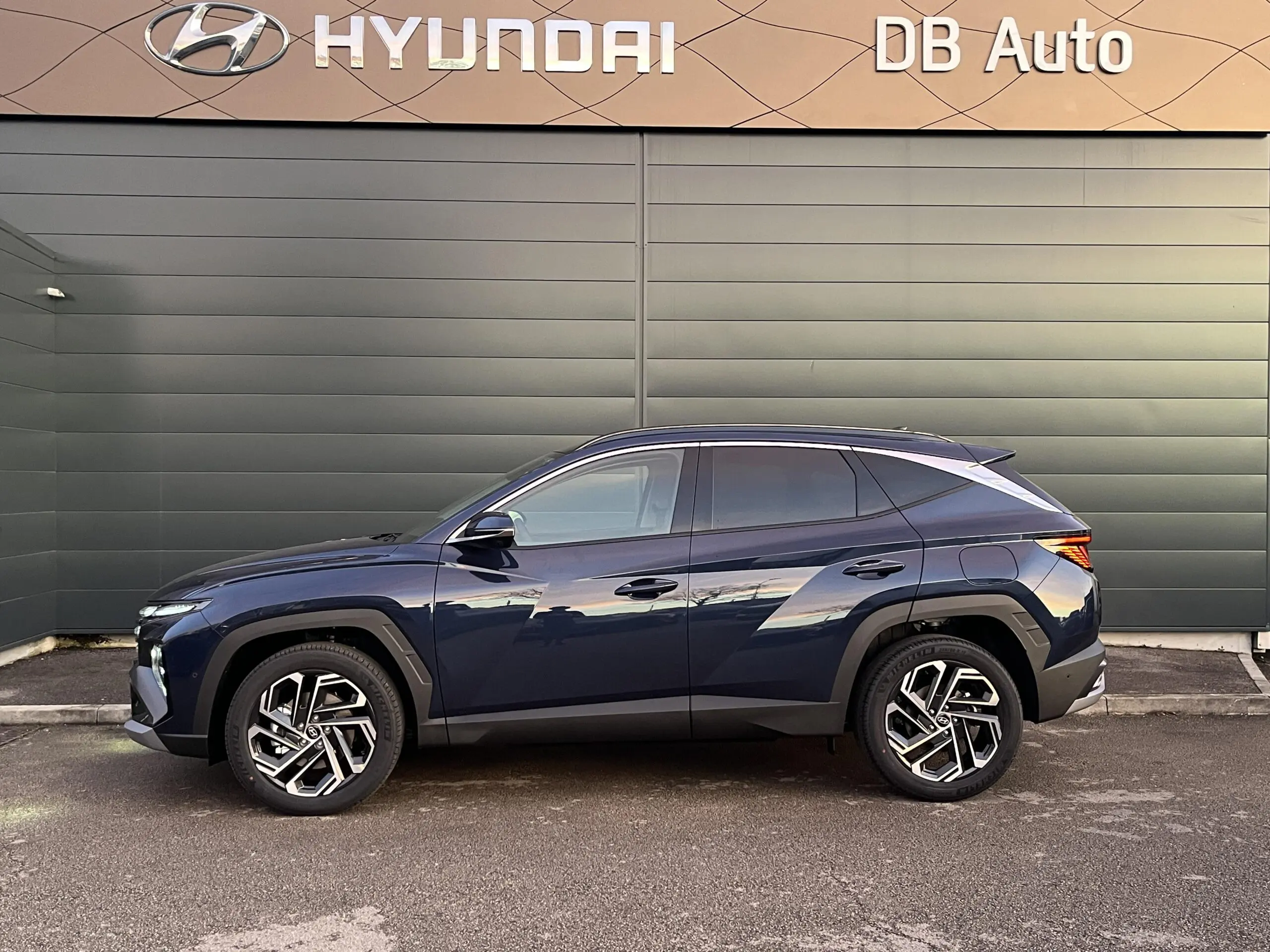 HYUNDAI_TUCSON_PROFIL-GAUCHE