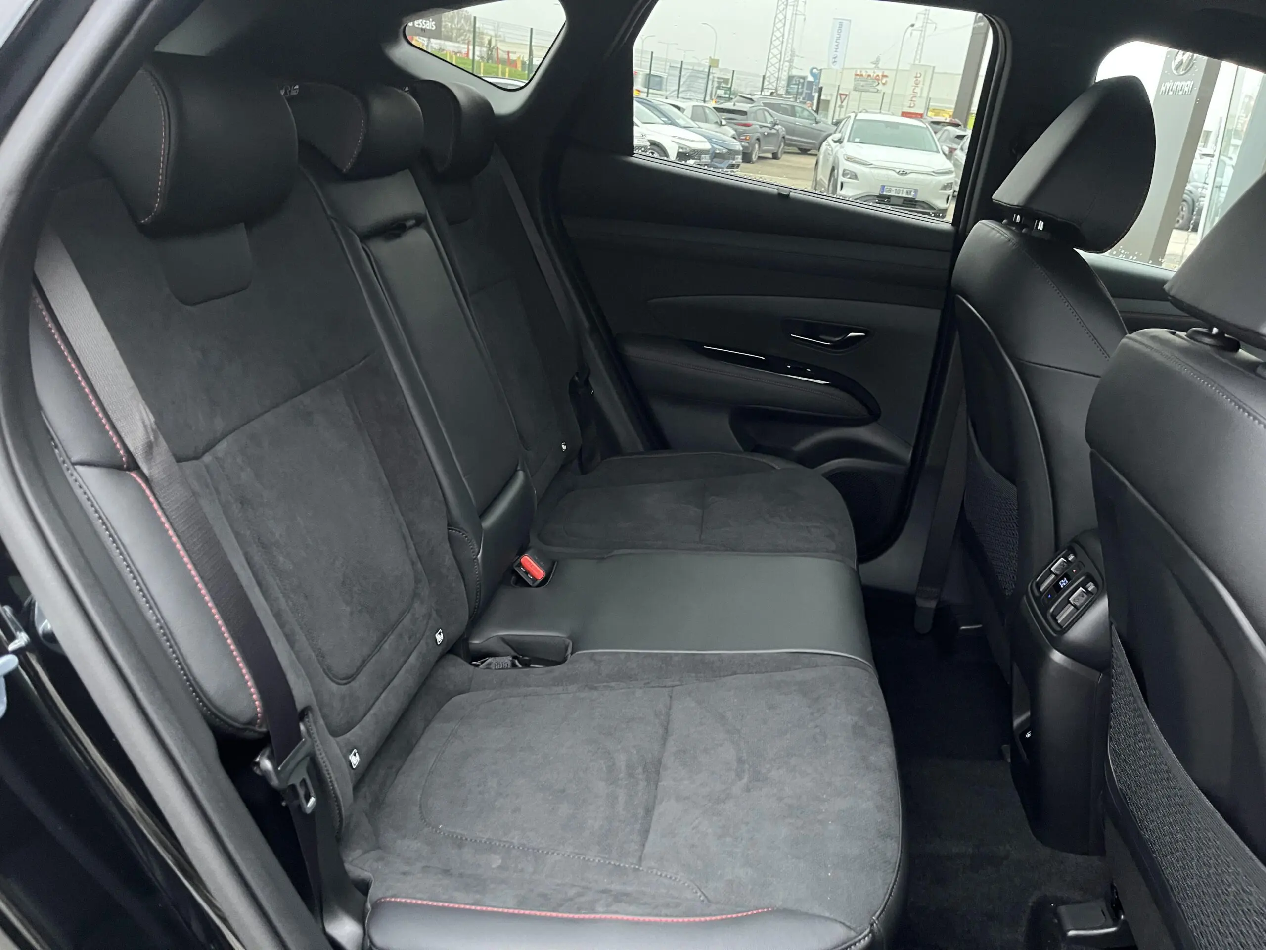 HYUNDAI_TUCSON_SIEGE-ARRIERE-DROIT