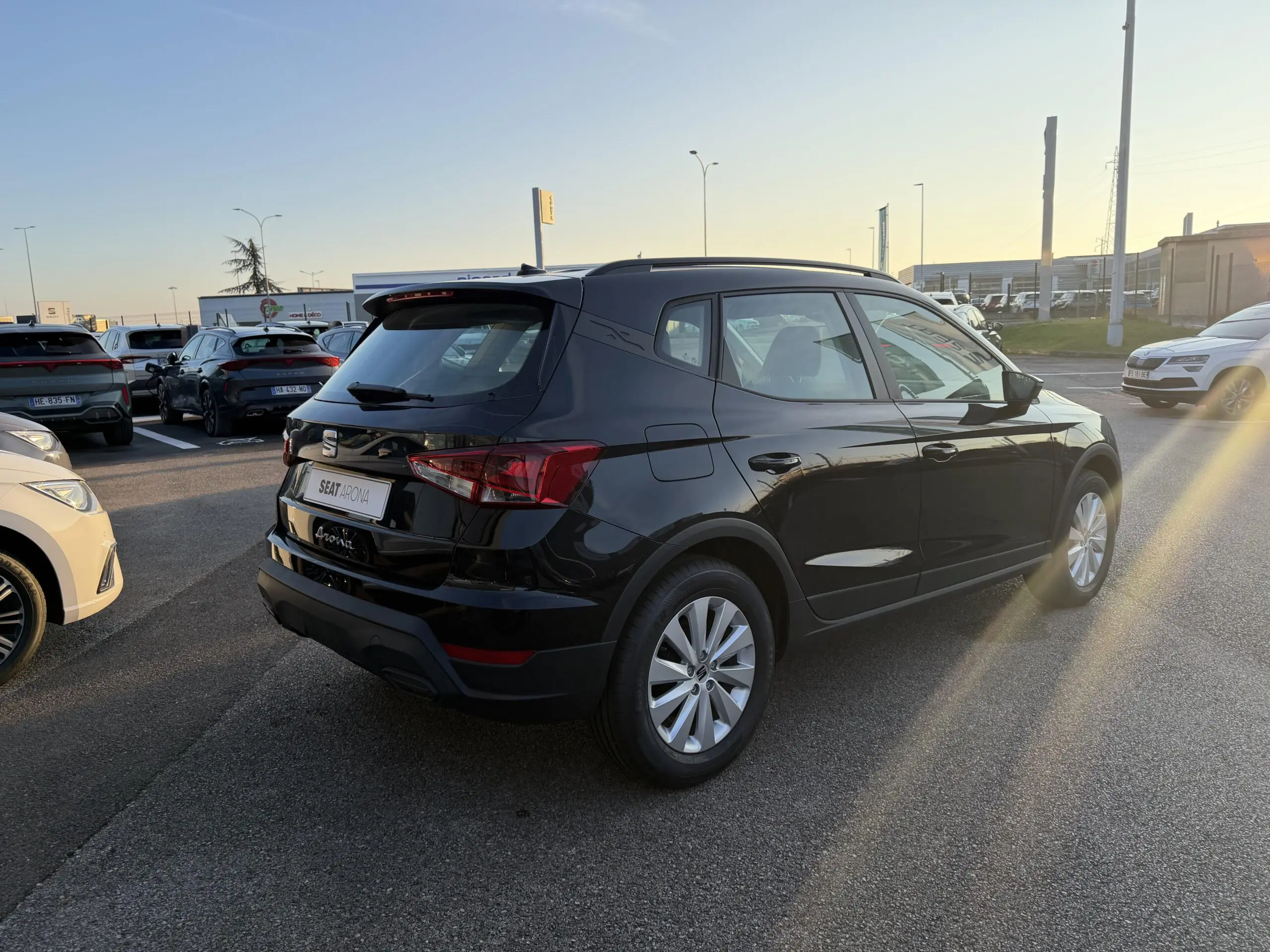 SEAT_ARONA_34-ARRIERE-DROIT