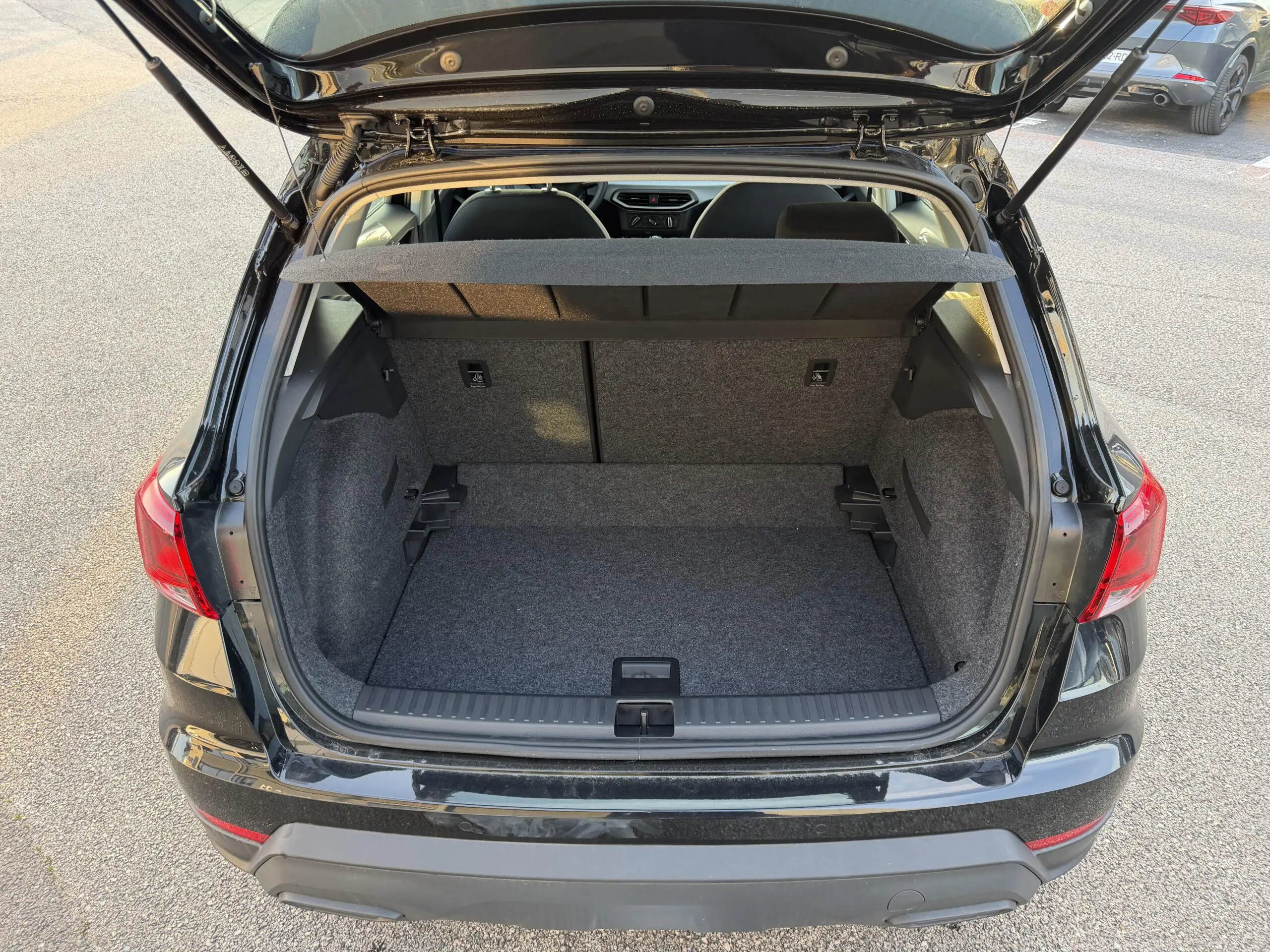 SEAT_ARONA_COFFRE