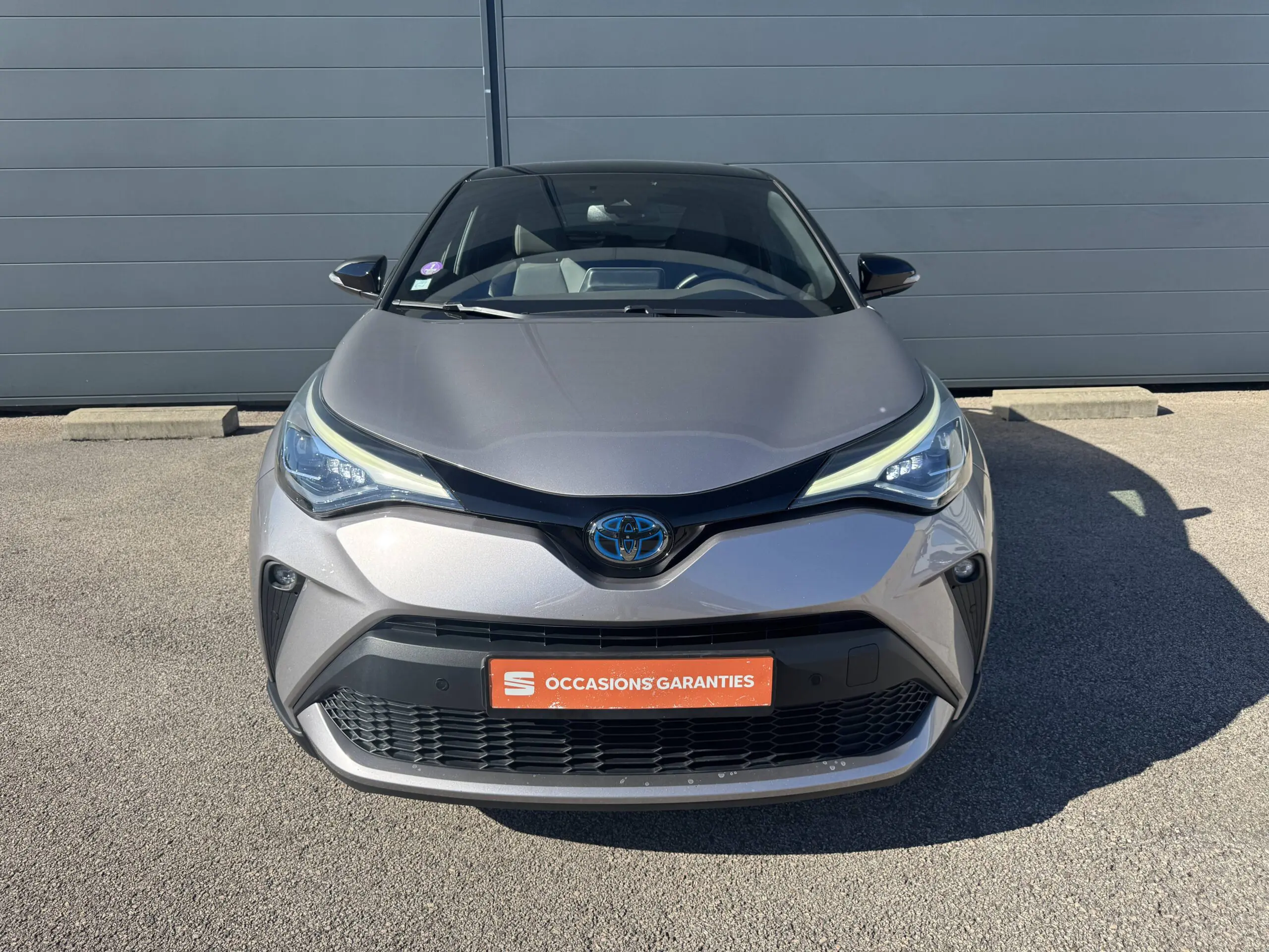 TOYOTA_C-HR-HYBRIDE-MY20