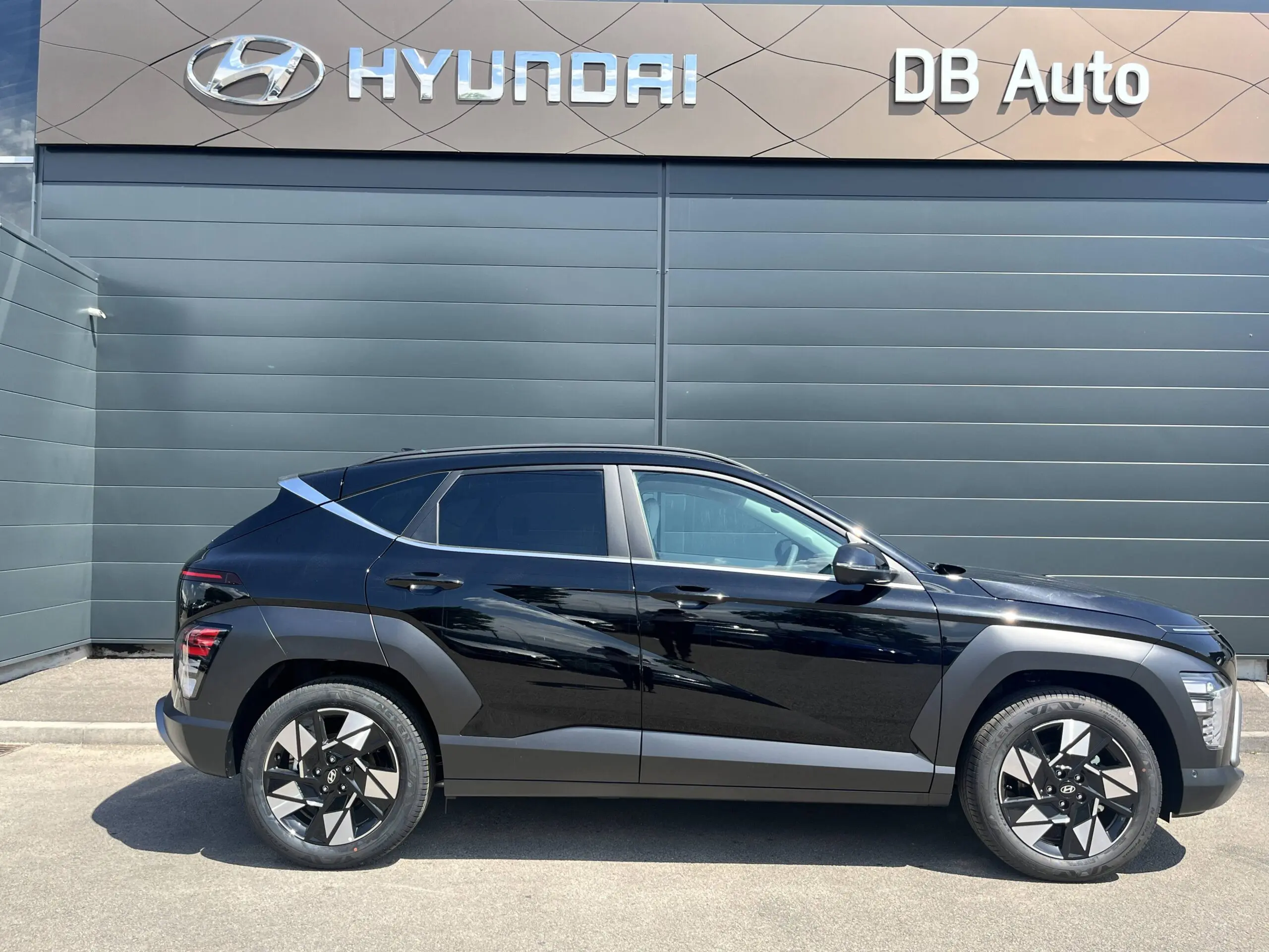 HYUNDAI_KONA