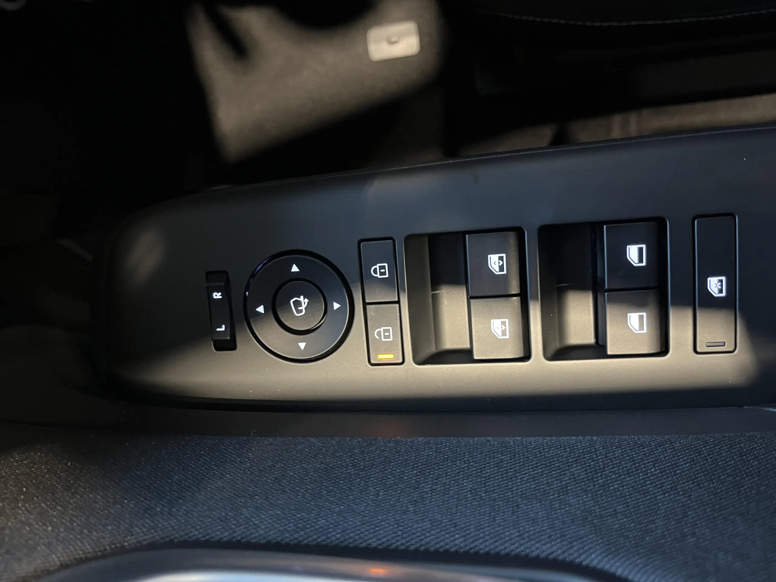 HYUNDAI_KONA-ELECTRIC