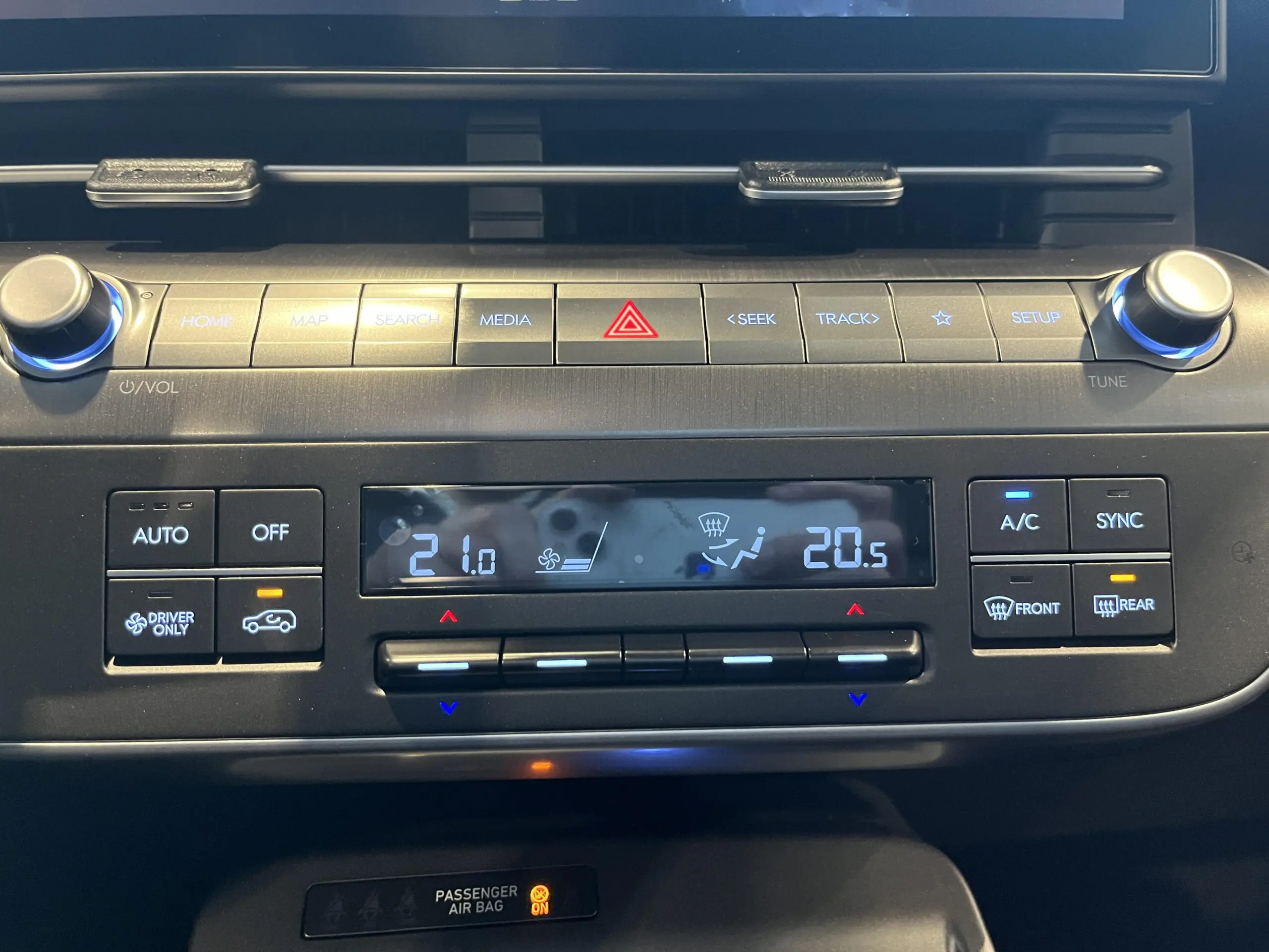 HYUNDAI_KONA-ELECTRIC