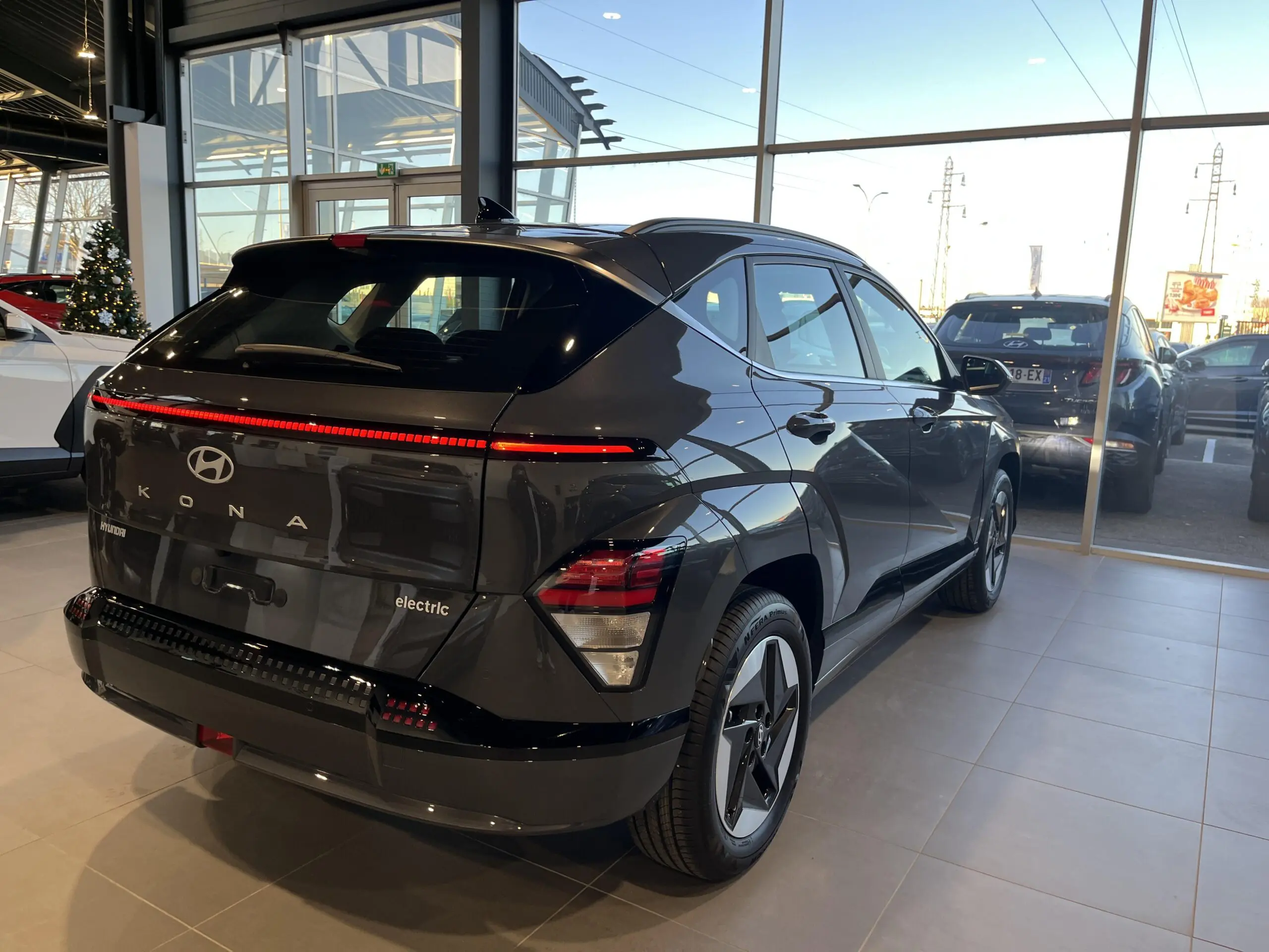 HYUNDAI_KONA-ELECTRIC_34-ARRIERE-DROIT