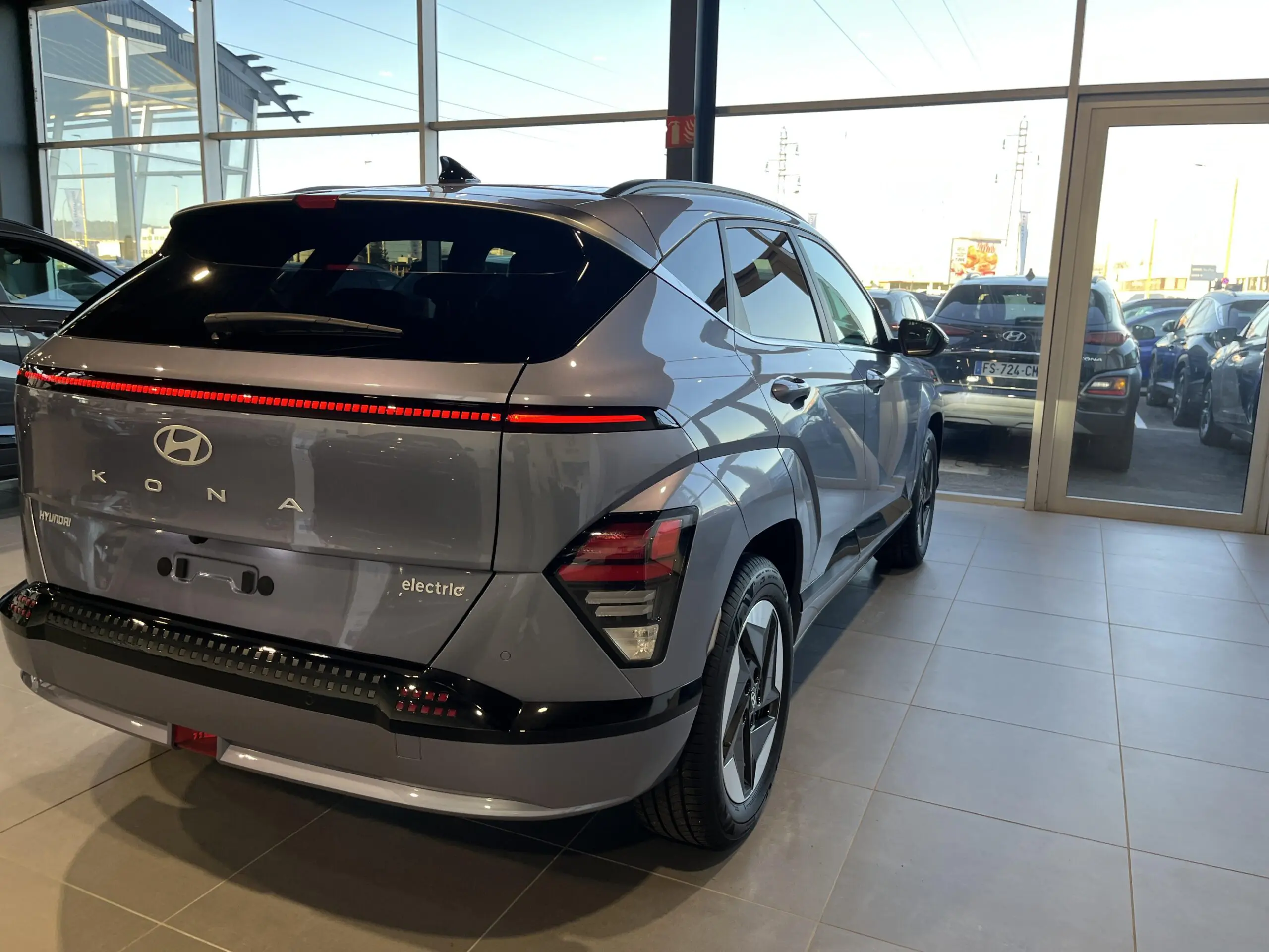 HYUNDAI_KONA-ELECTRIC_34-ARRIERE-DROIT