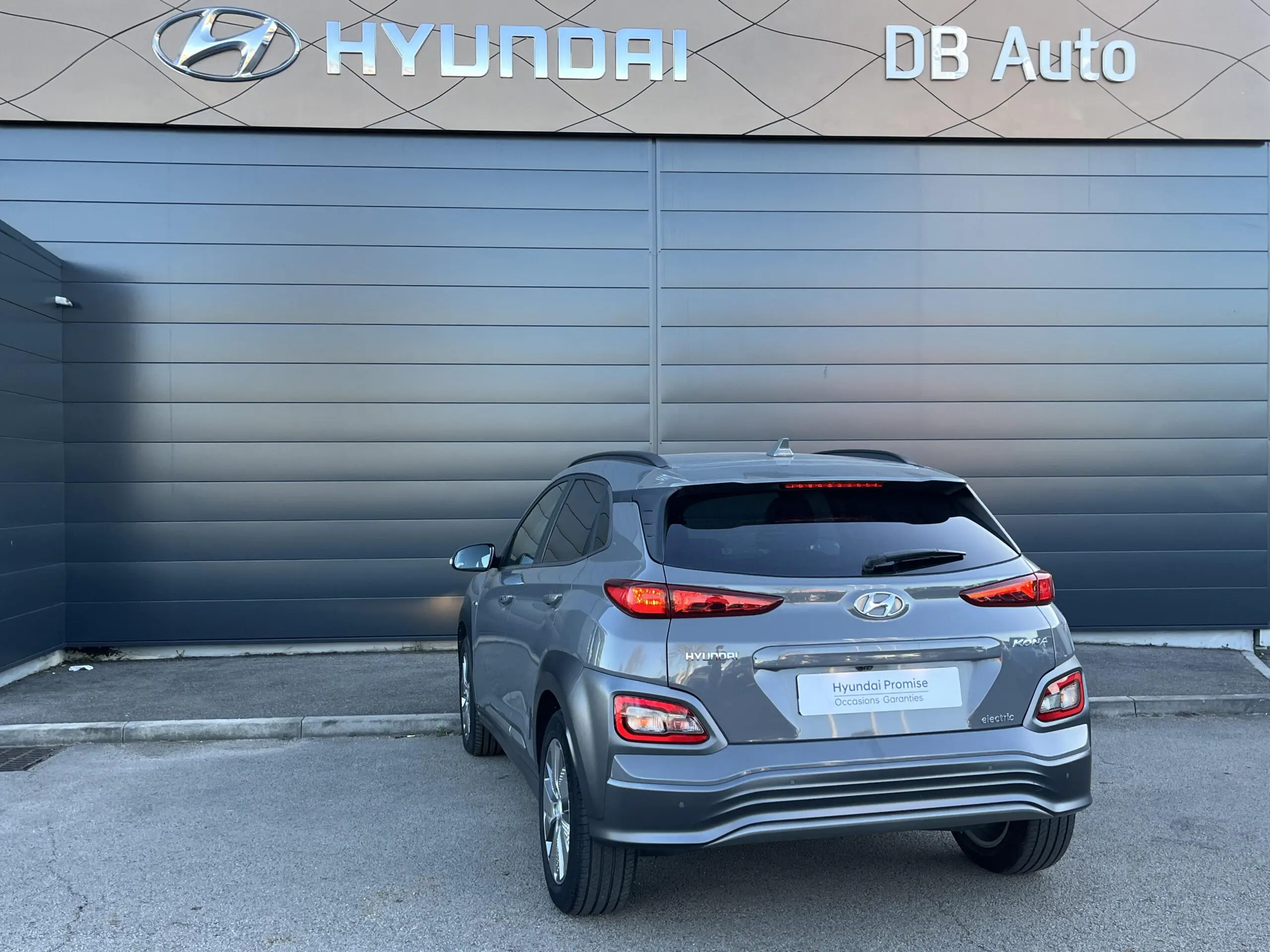 HYUNDAI_KONA-ELECTRIC_34-ARRIERE-GAUCHE