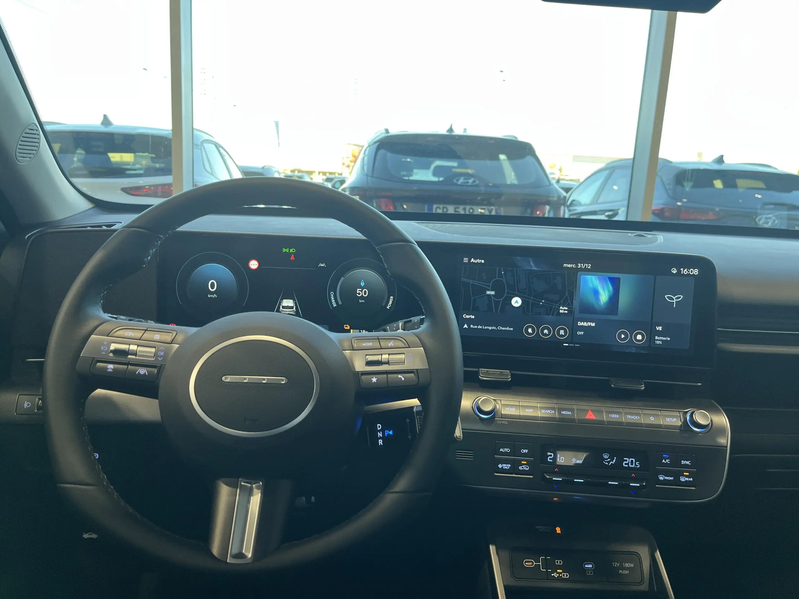 HYUNDAI_KONA-ELECTRIC_POSTE-DE-PILOTAGE