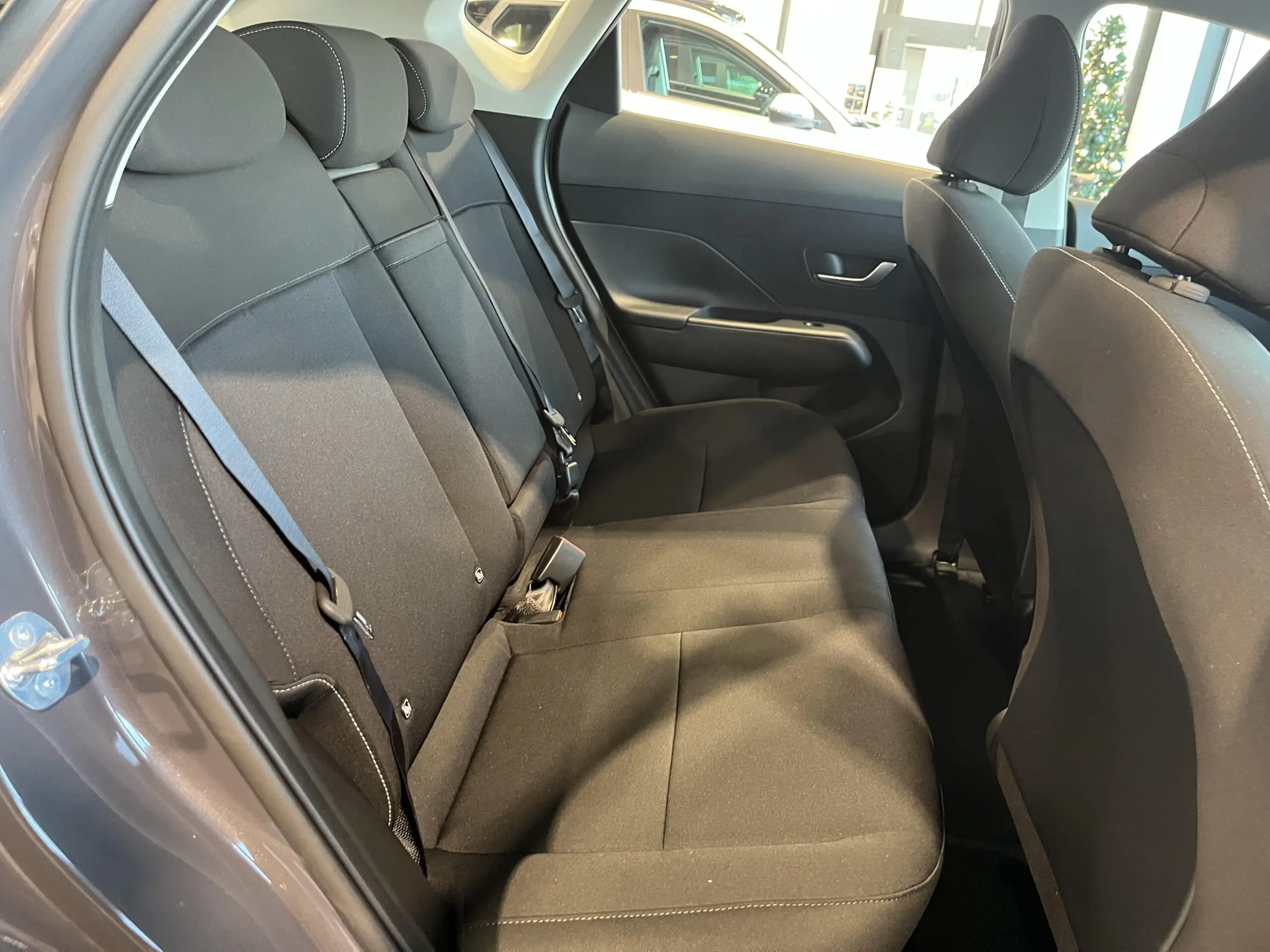 HYUNDAI_KONA-ELECTRIC_SIEGE-ARRIERE-DROIT