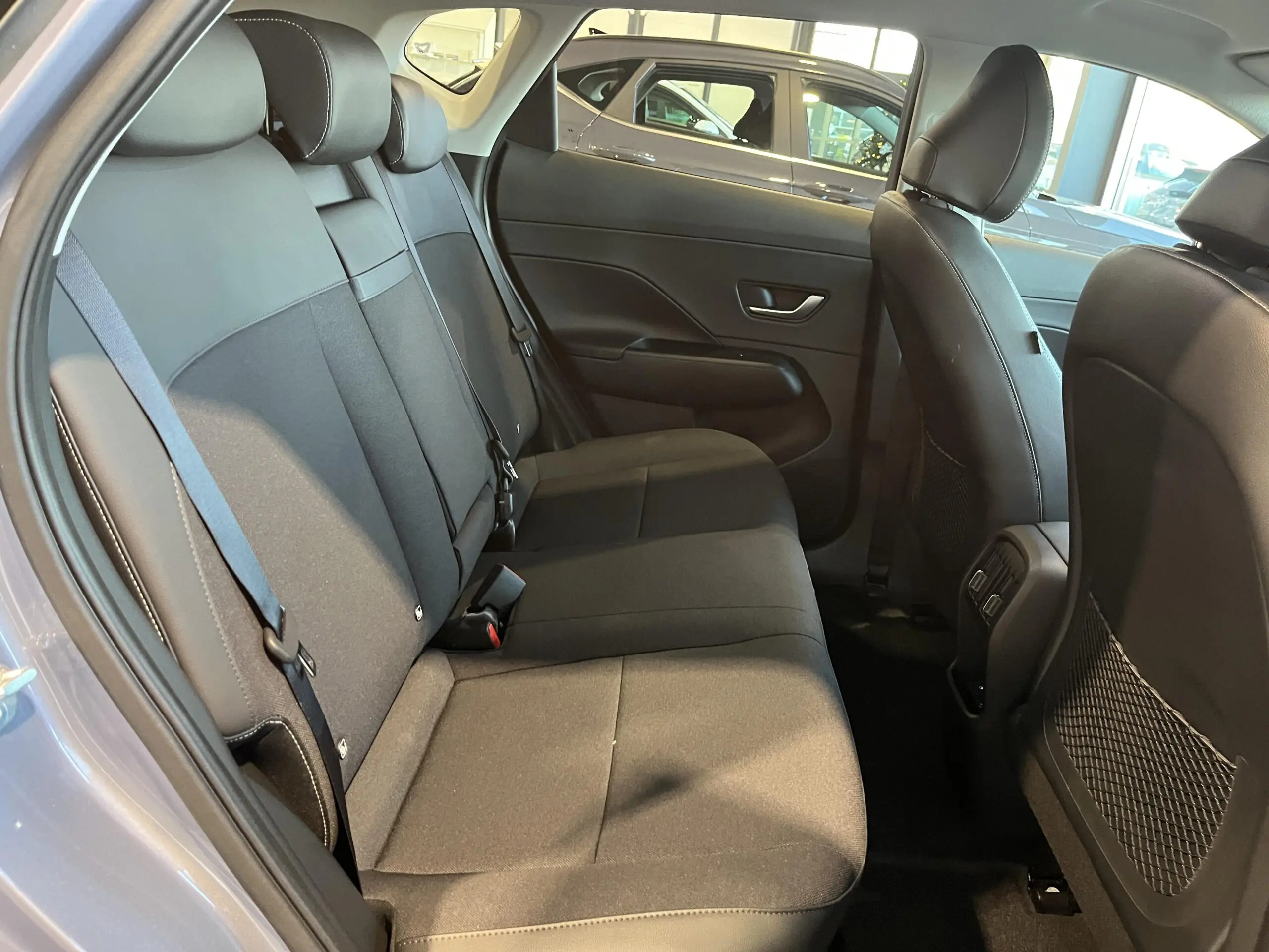 HYUNDAI_KONA-ELECTRIC_SIEGE-ARRIERE-DROIT