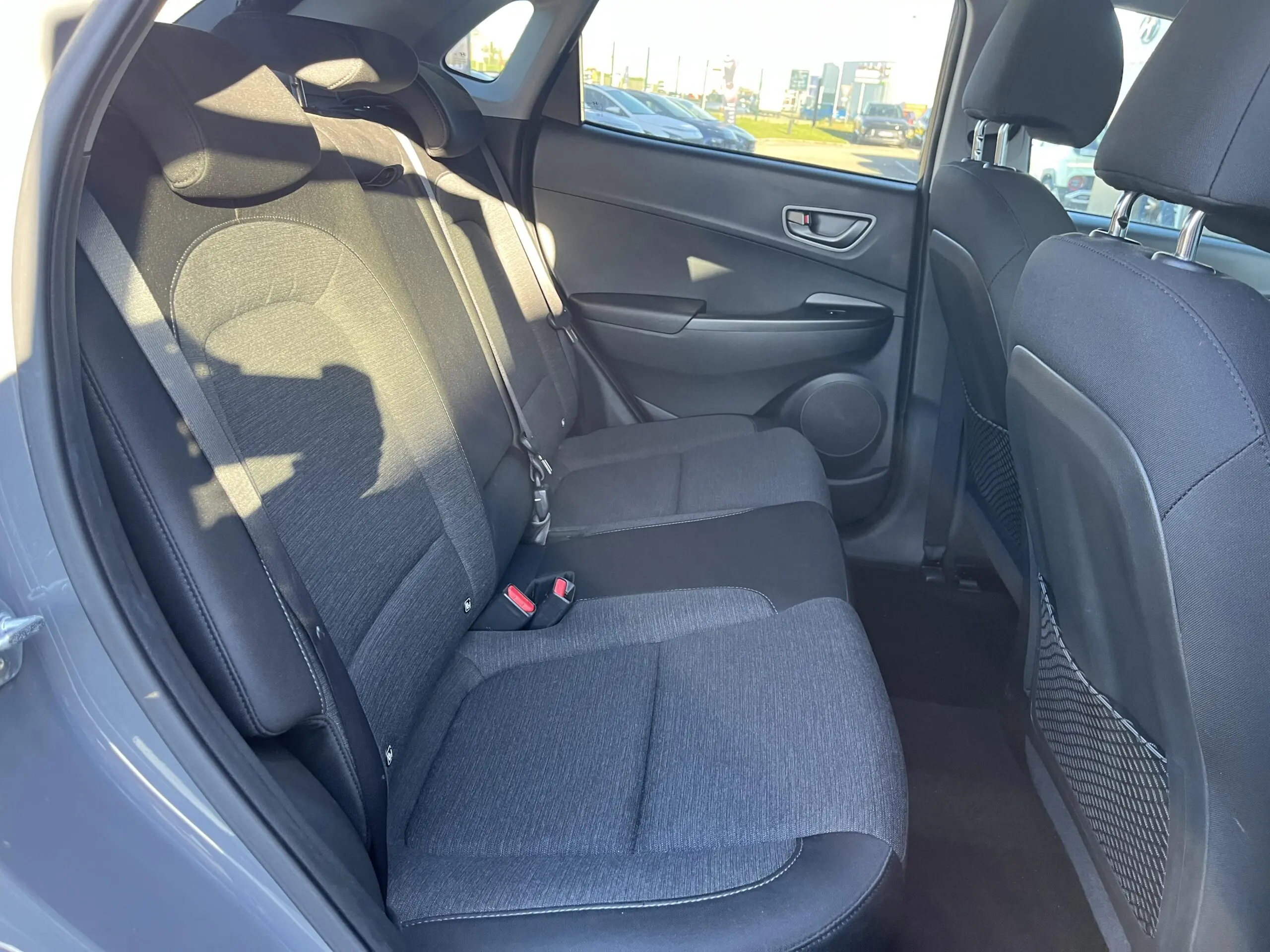 HYUNDAI_KONA-ELECTRIC_SIEGE-ARRIERE-DROIT