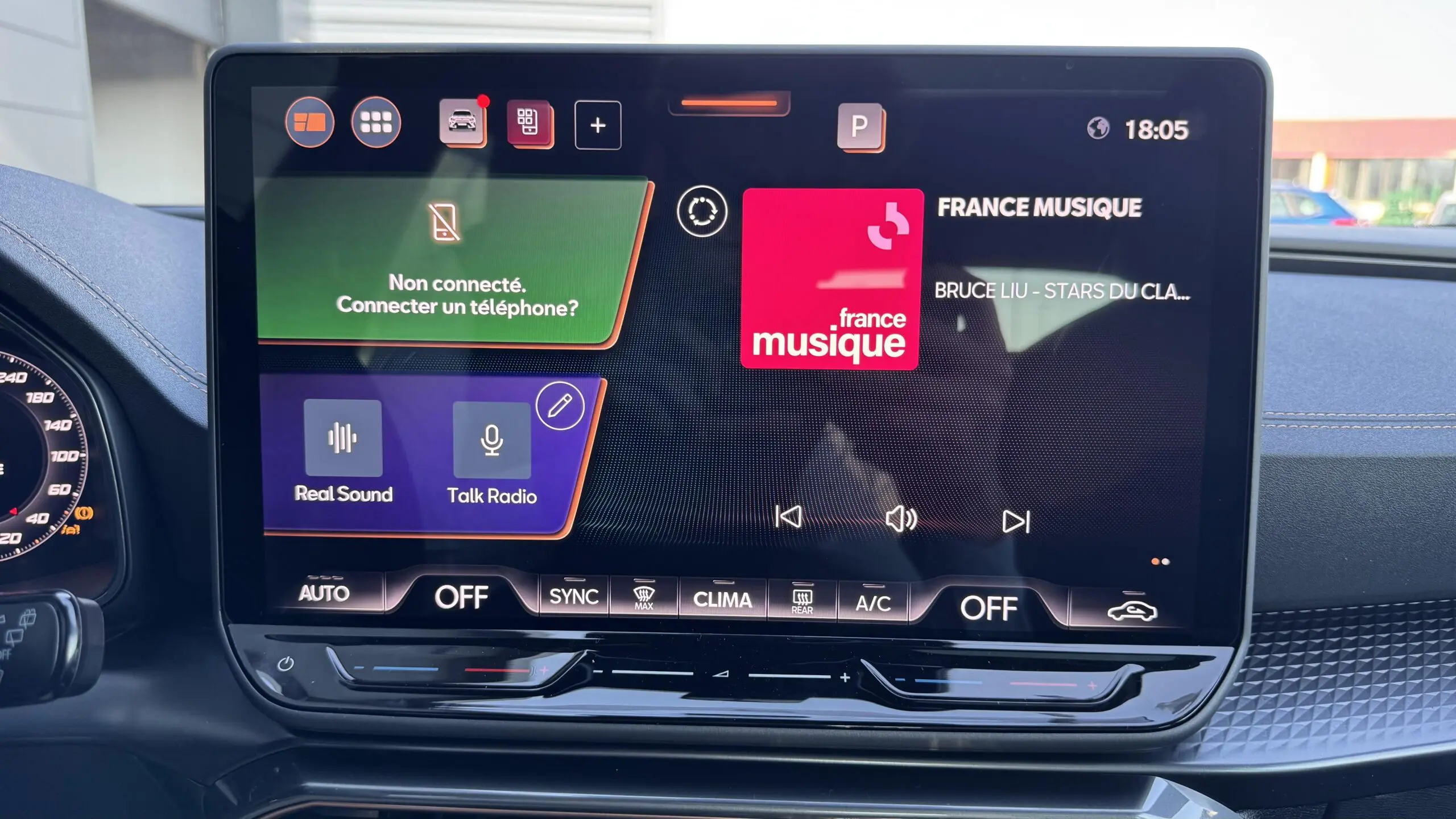 CUPRA_FORMENTOR_CONSOLE-CENTRALE