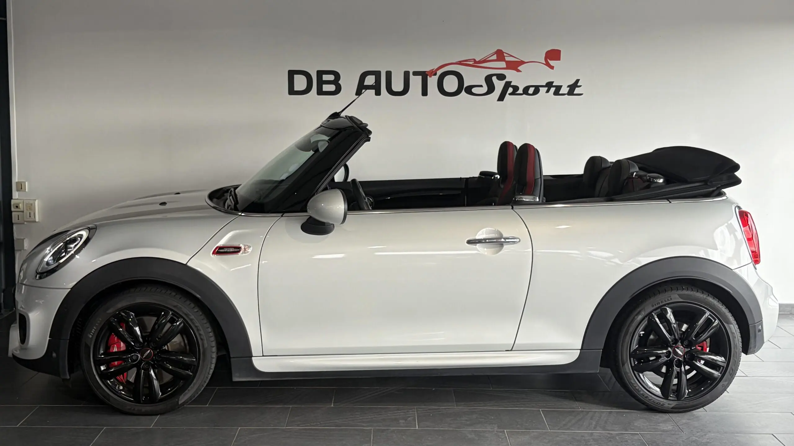 MINI_CABRIOLET-F57_JANTE-ARRIERE-DROITE