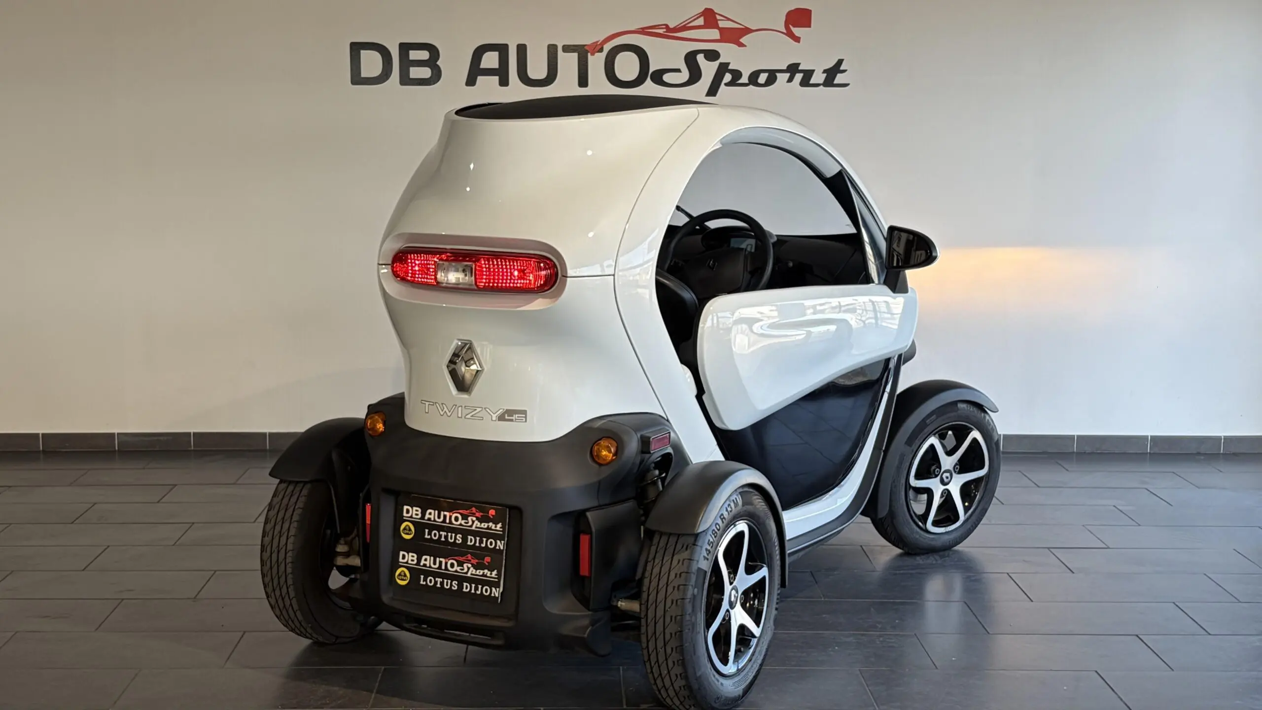 RENAULT_TWIZY_34-ARRIERE-DROIT