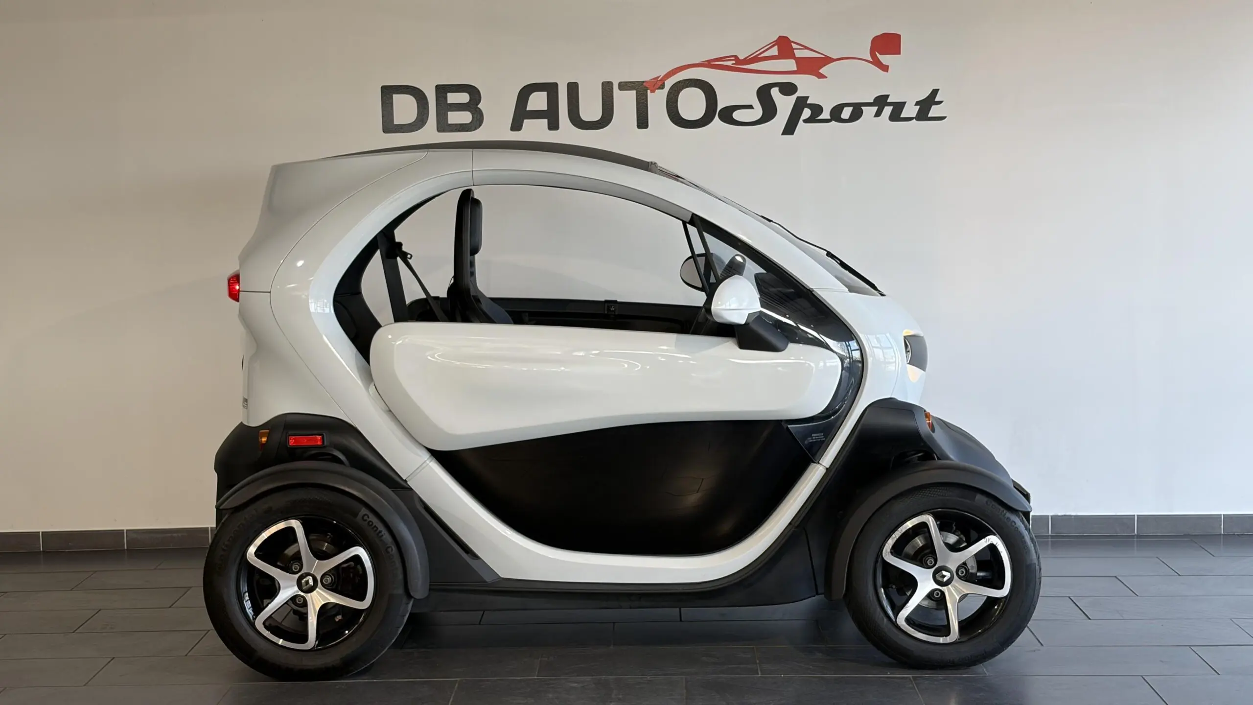 RENAULT_TWIZY_PROFIL-DROIT