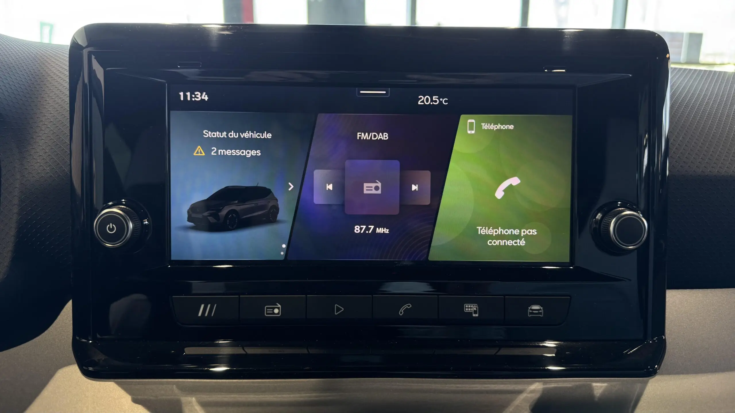 SEAT_ARONA_CONSOLE-CENTRALE