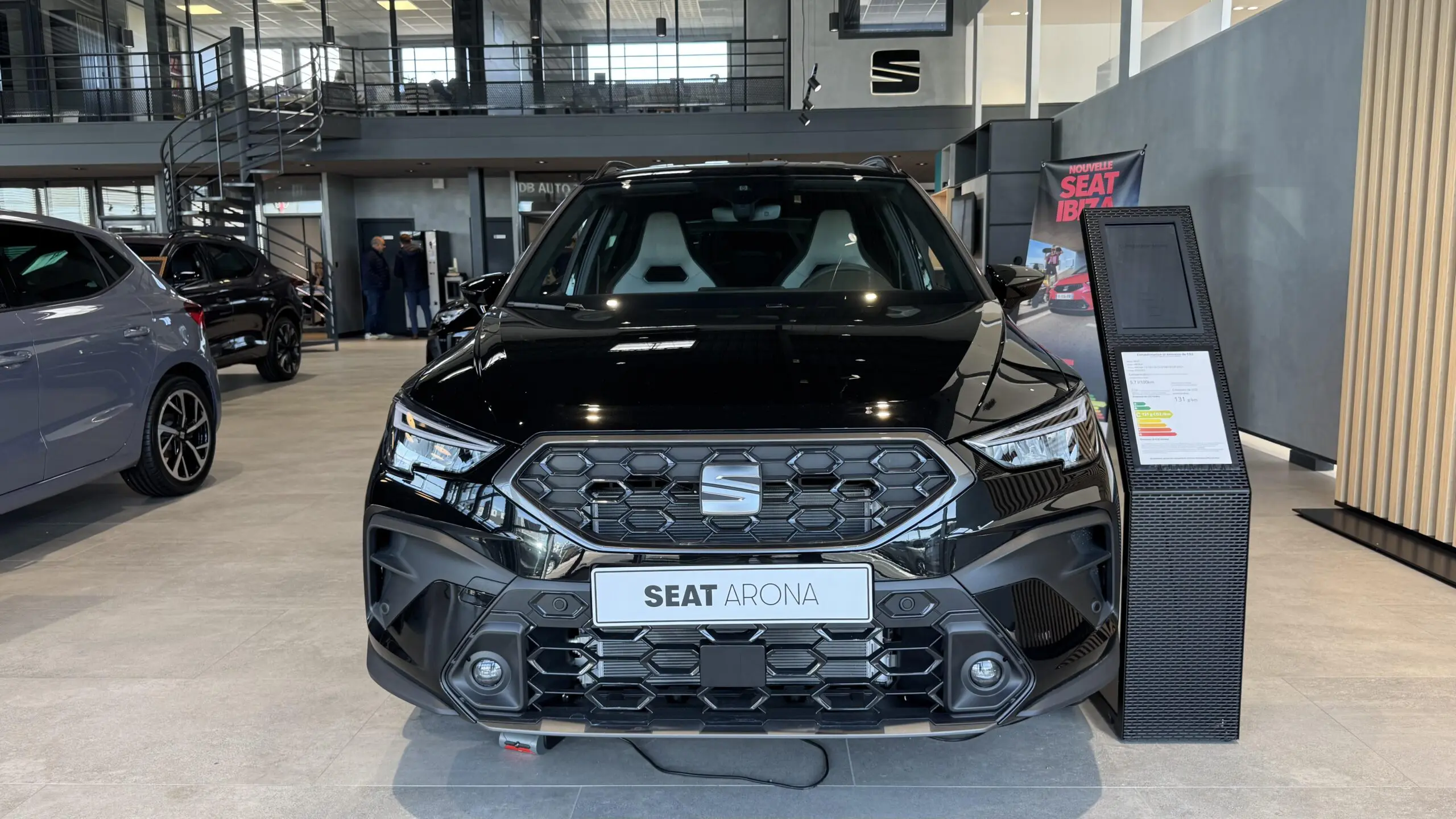 SEAT_ARONA_FACE-AVANT