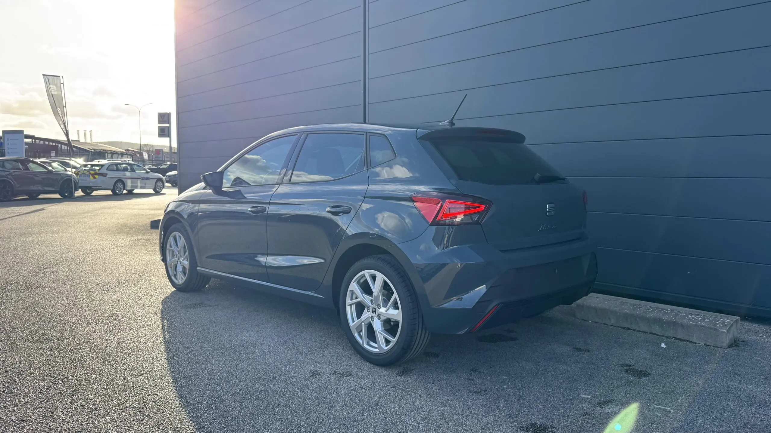 SEAT_IBIZA_34-ARRIERE-GAUCHE