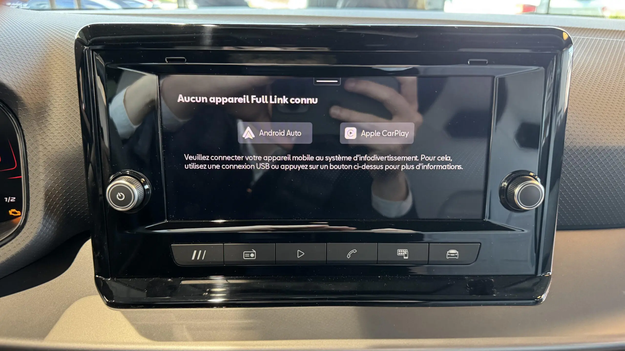 SEAT_IBIZA_CONSOLE-CENTRALE-GPS