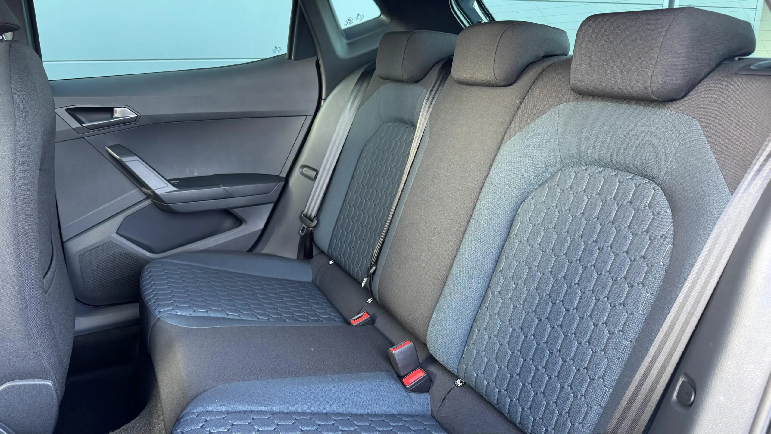 SEAT_IBIZA_SIEGE-ARRIERE-GAUCHE