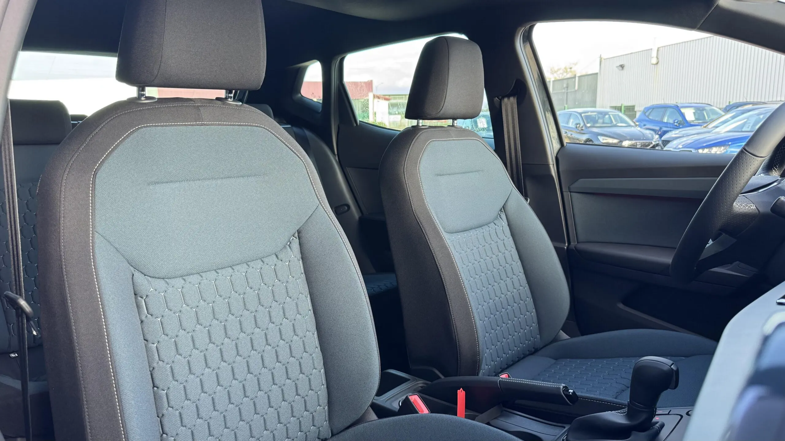 SEAT_IBIZA_SIEGE-CONDUCTEUR