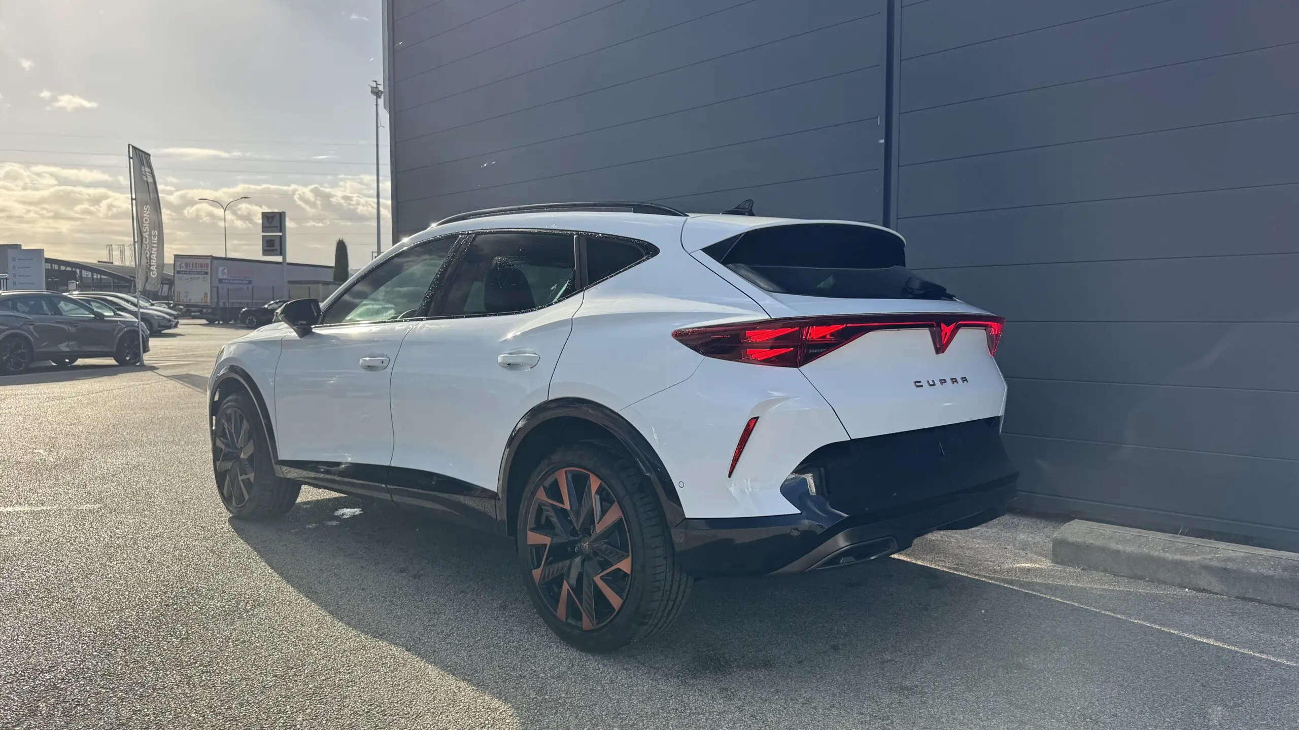 CUPRA_FORMENTOR_34-ARRIERE-GAUCHE