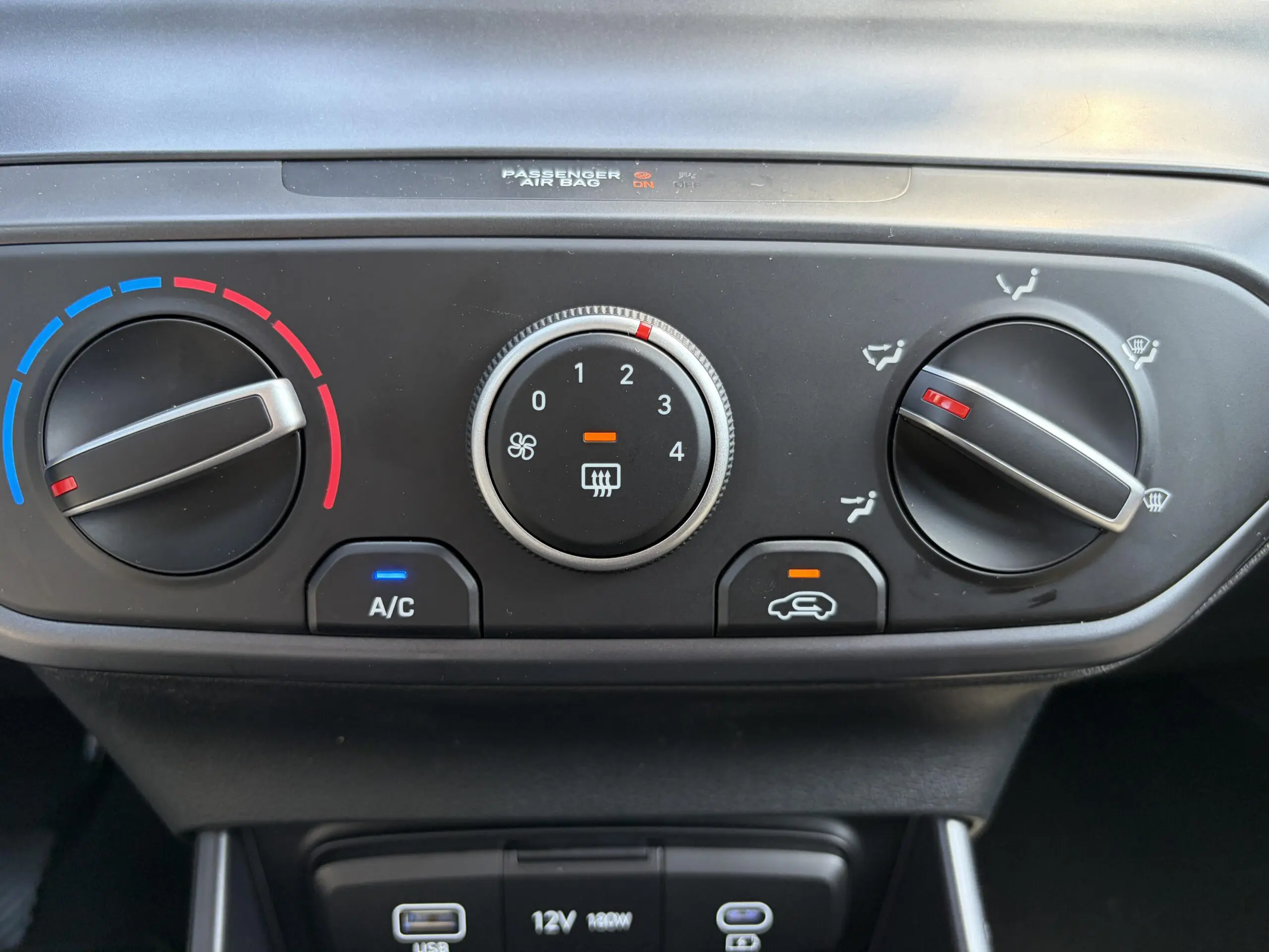 HYUNDAI_I20