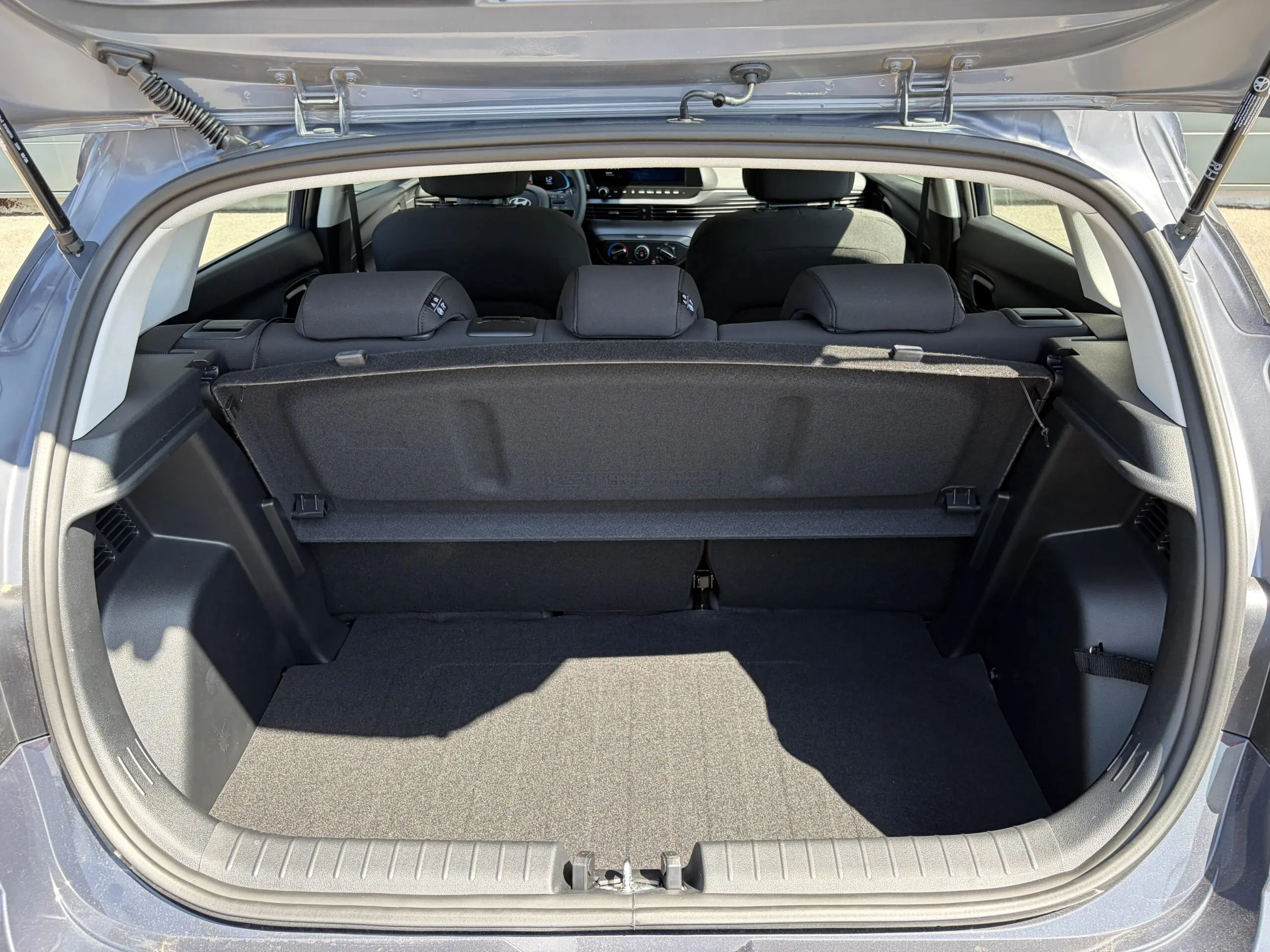 HYUNDAI_I20