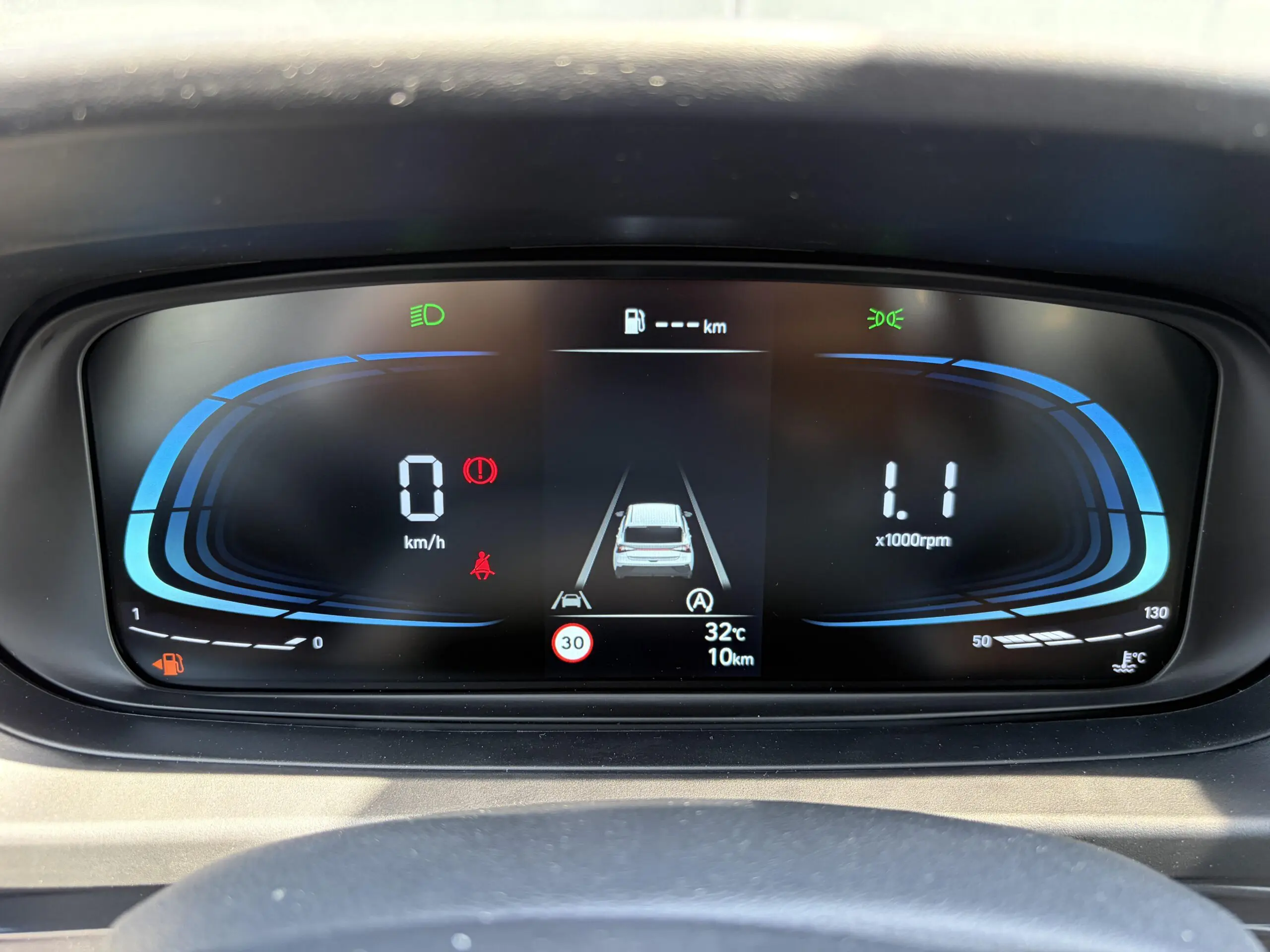 HYUNDAI_I20_BLOC-COMPTEUR