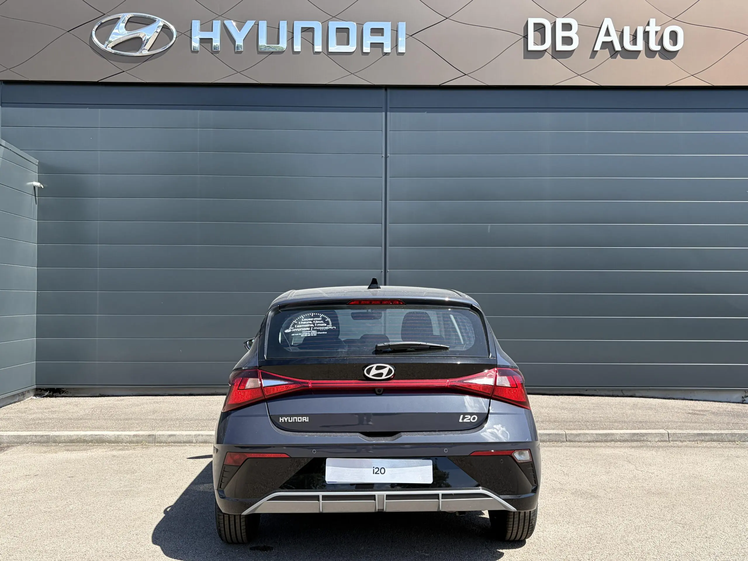 HYUNDAI_I20_FACE-ARRIERE