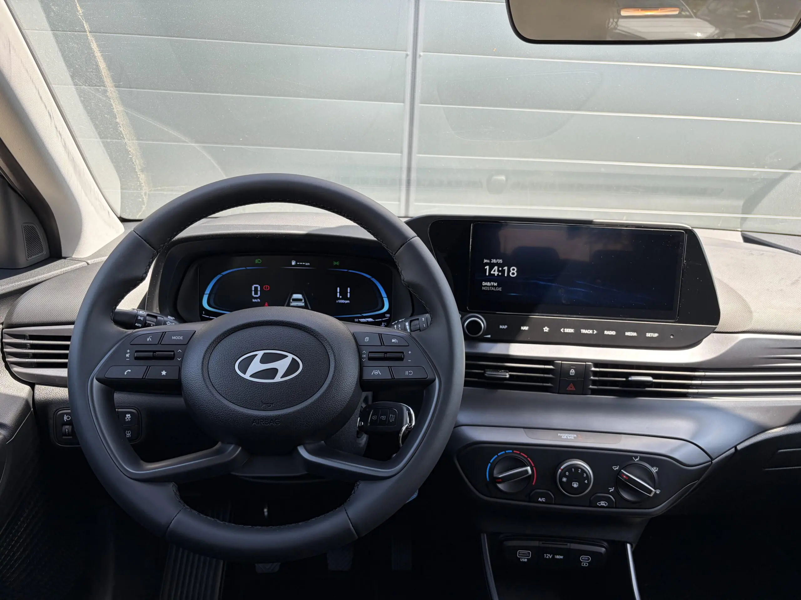 HYUNDAI_I20_POSTE-DE-PILOTAGE