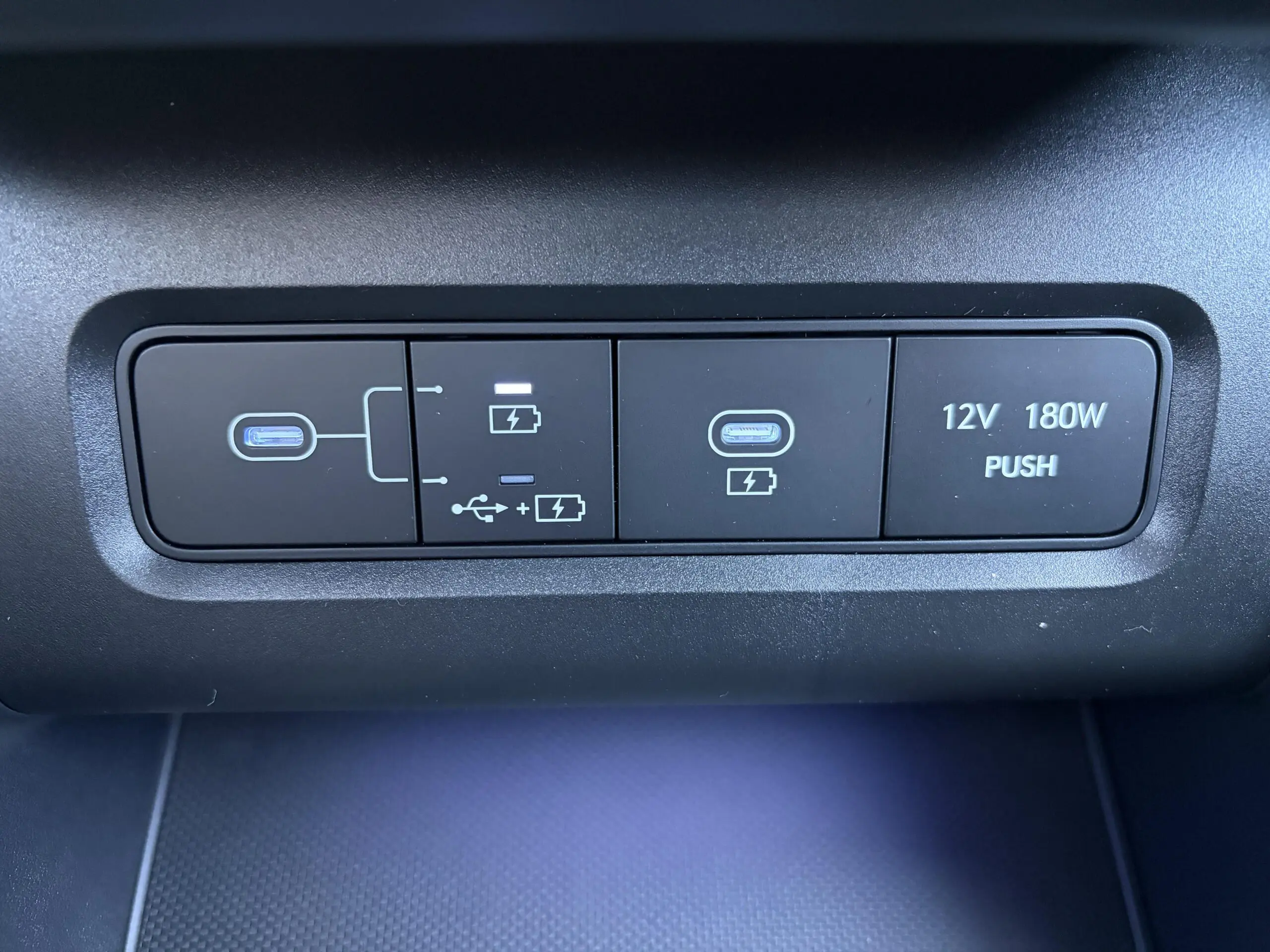 HYUNDAI_TUCSON