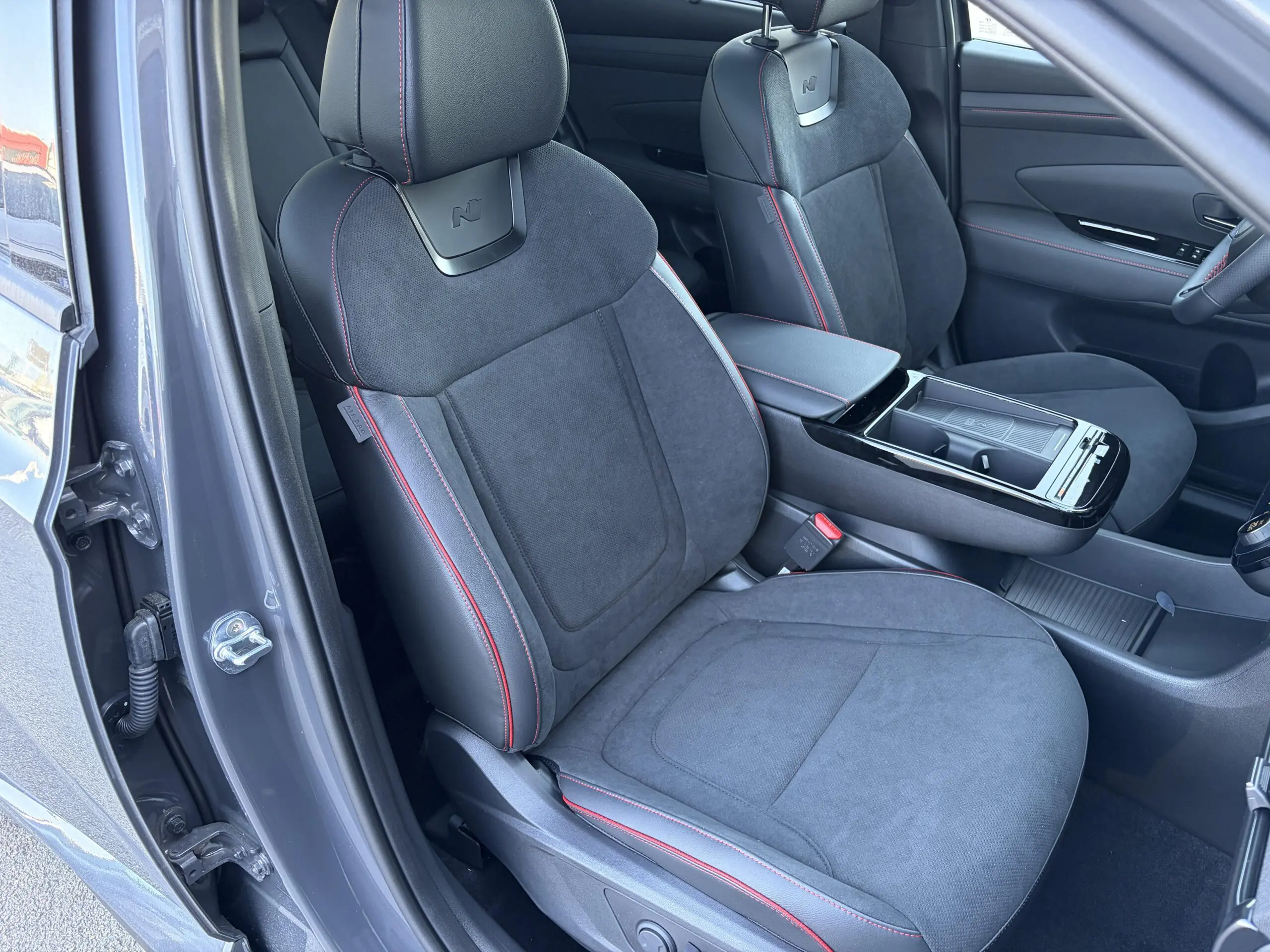 HYUNDAI_TUCSON_SIEGE-AVANT-PASSAGER