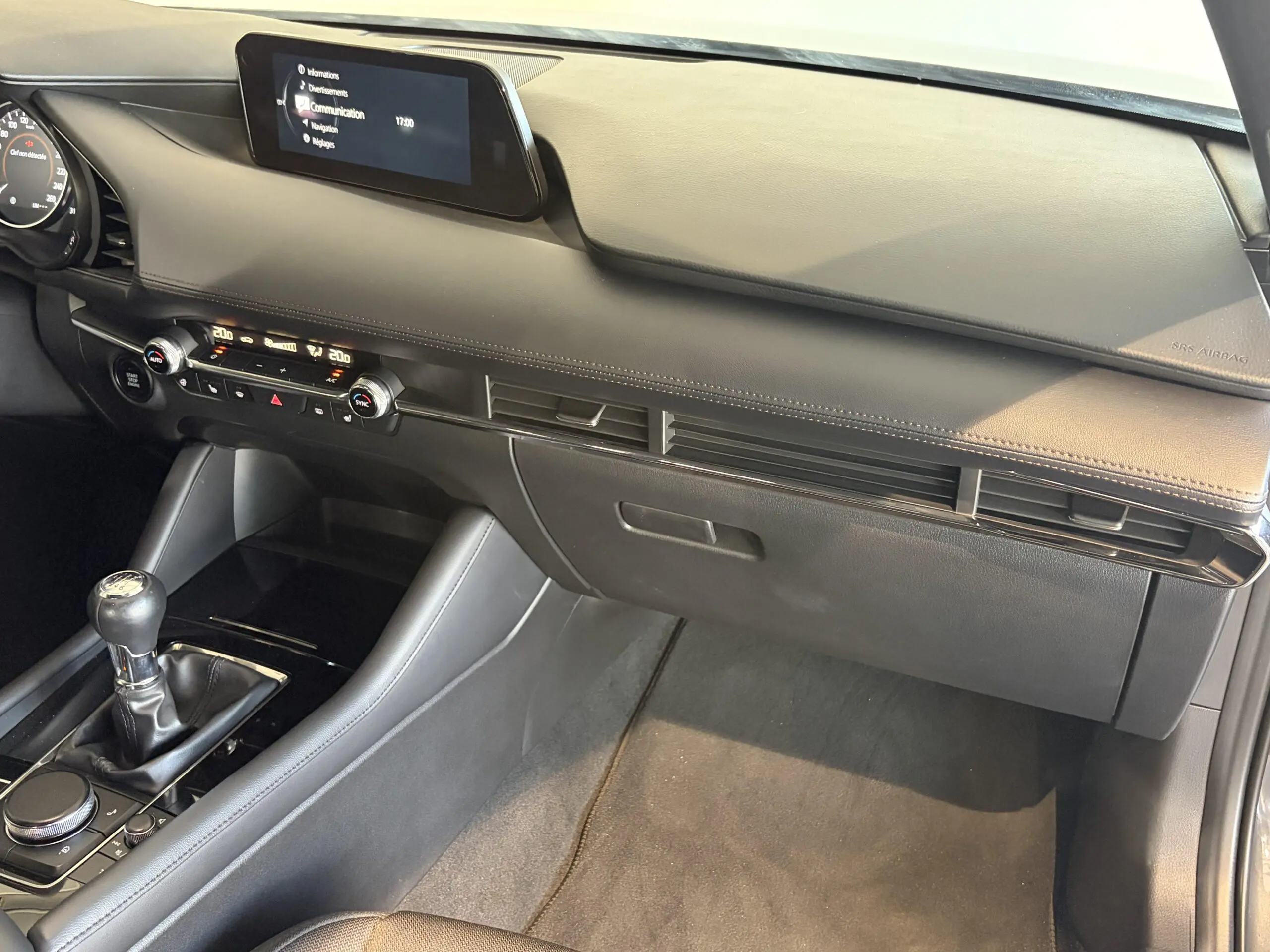 MAZDA_MAZDA3-5-PORTES-2020_INTERIEUR-PASSAGER