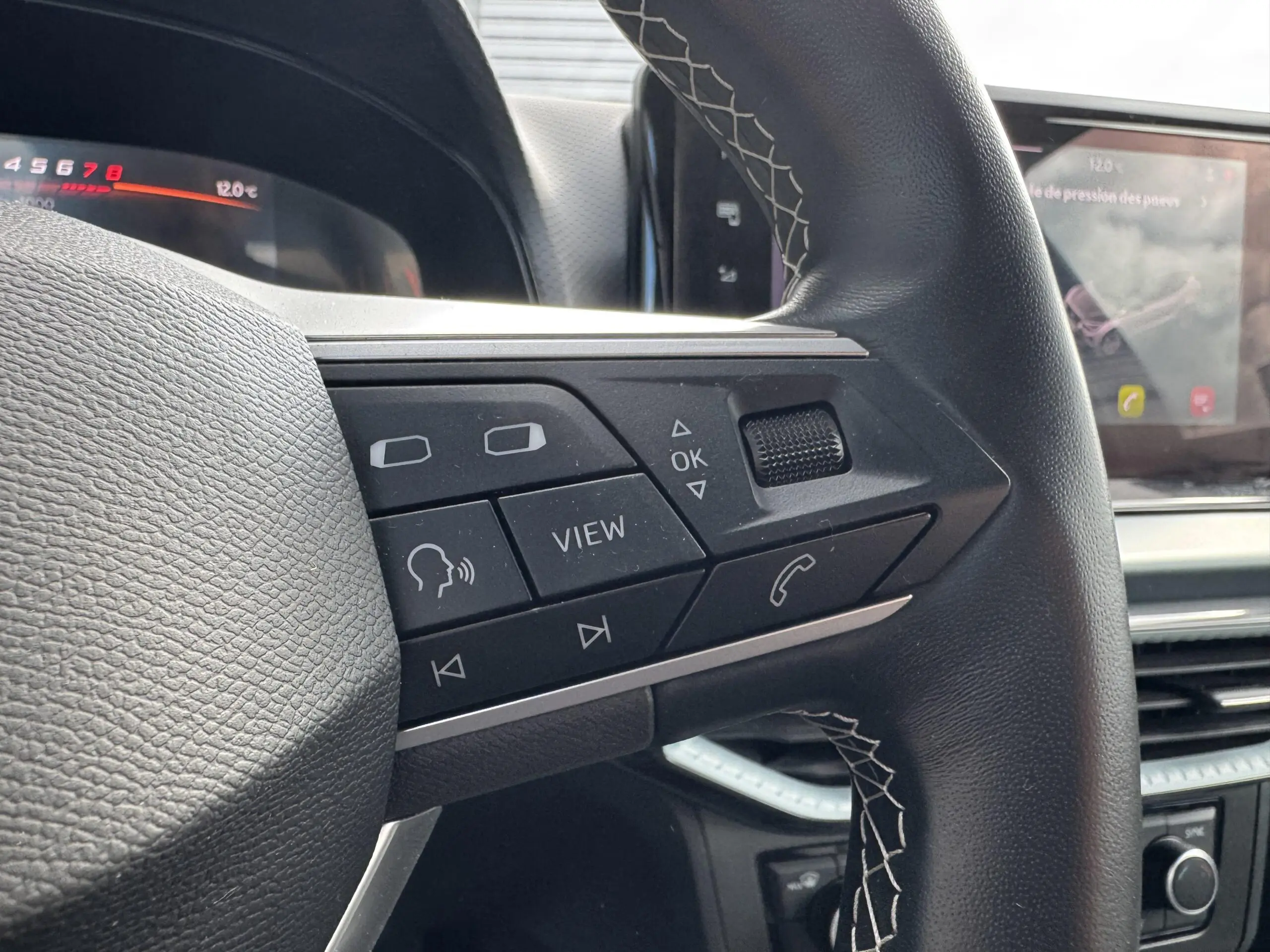 SEAT_ARONA