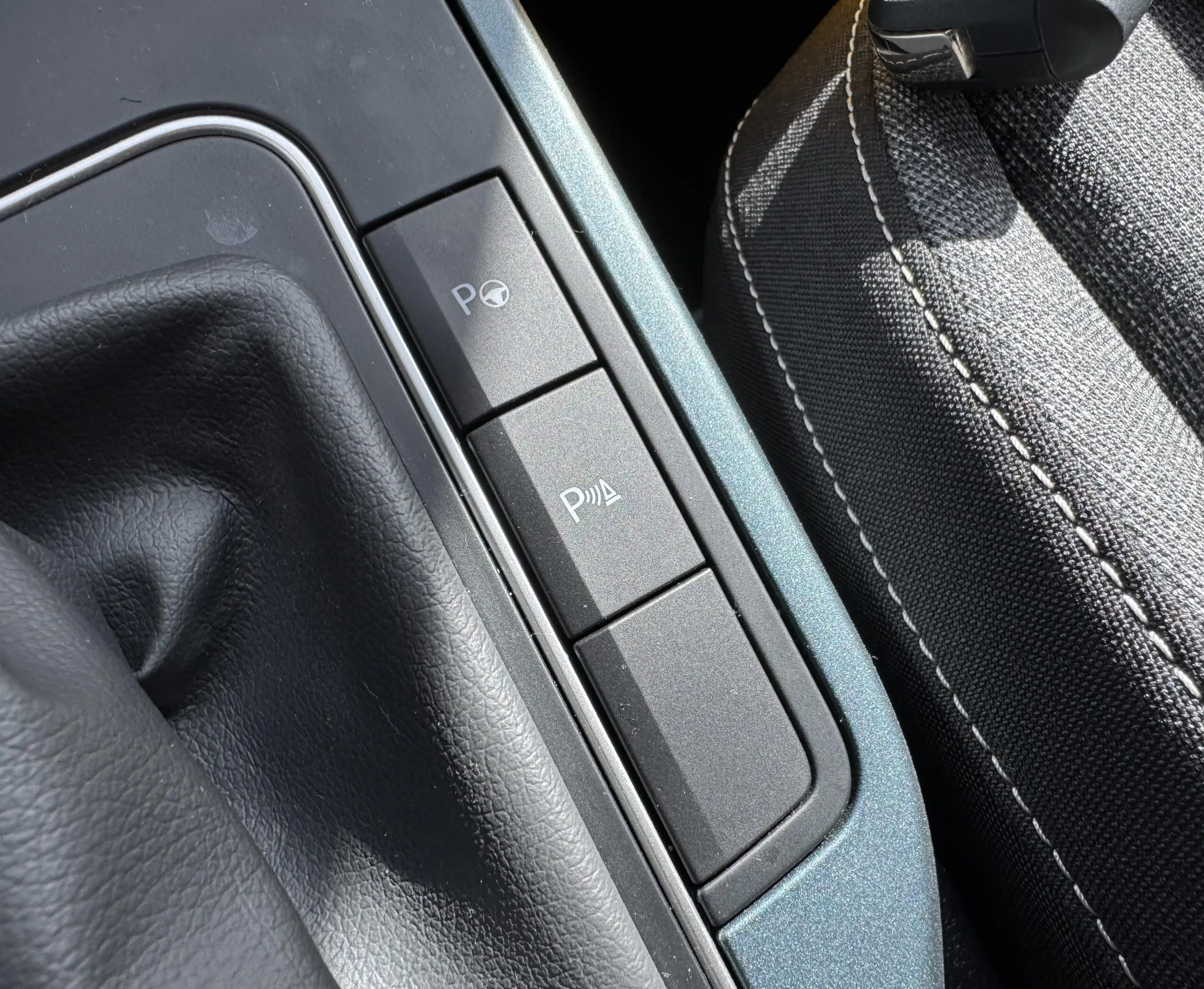 SEAT_ARONA