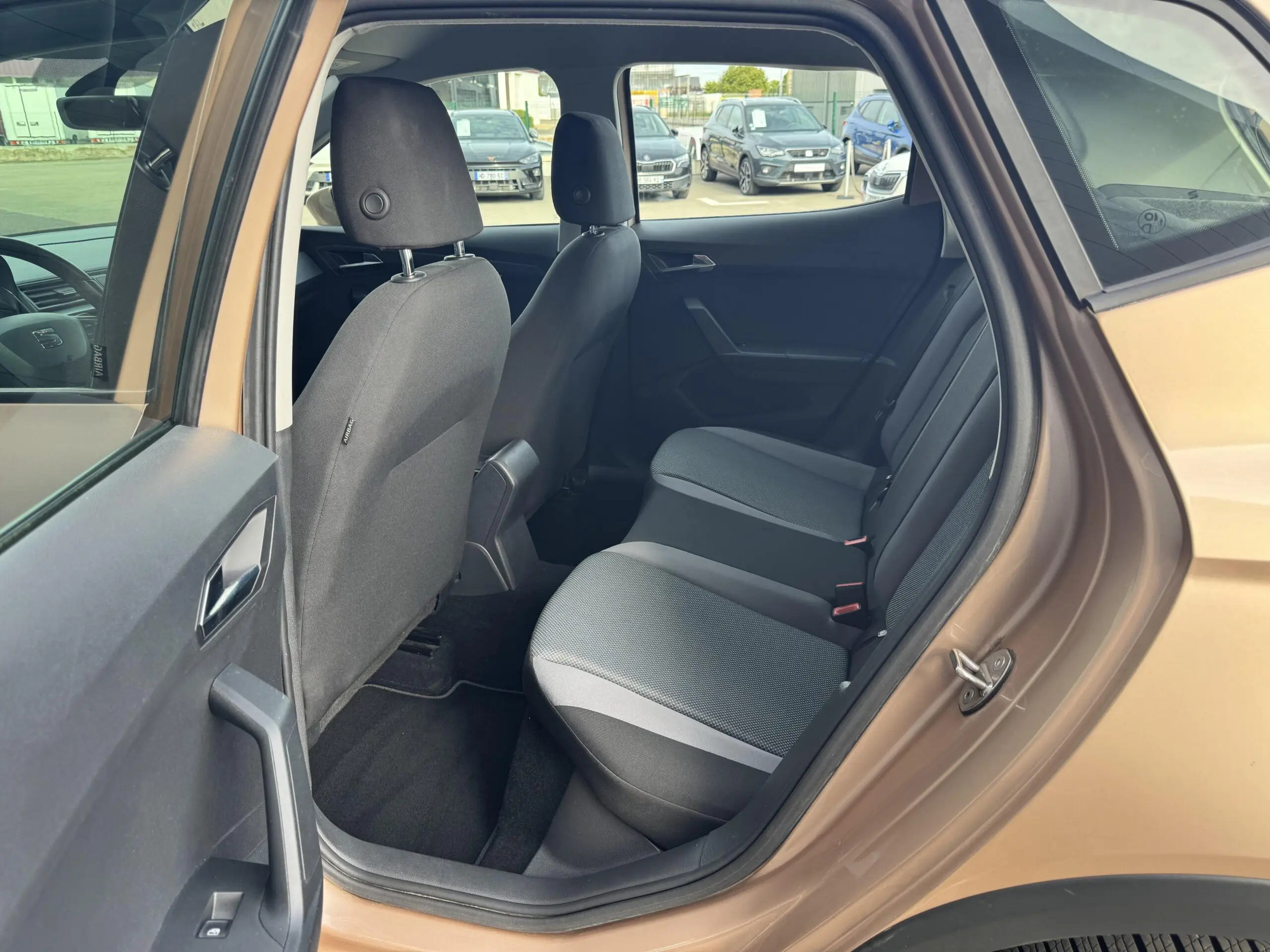SEAT_ARONA